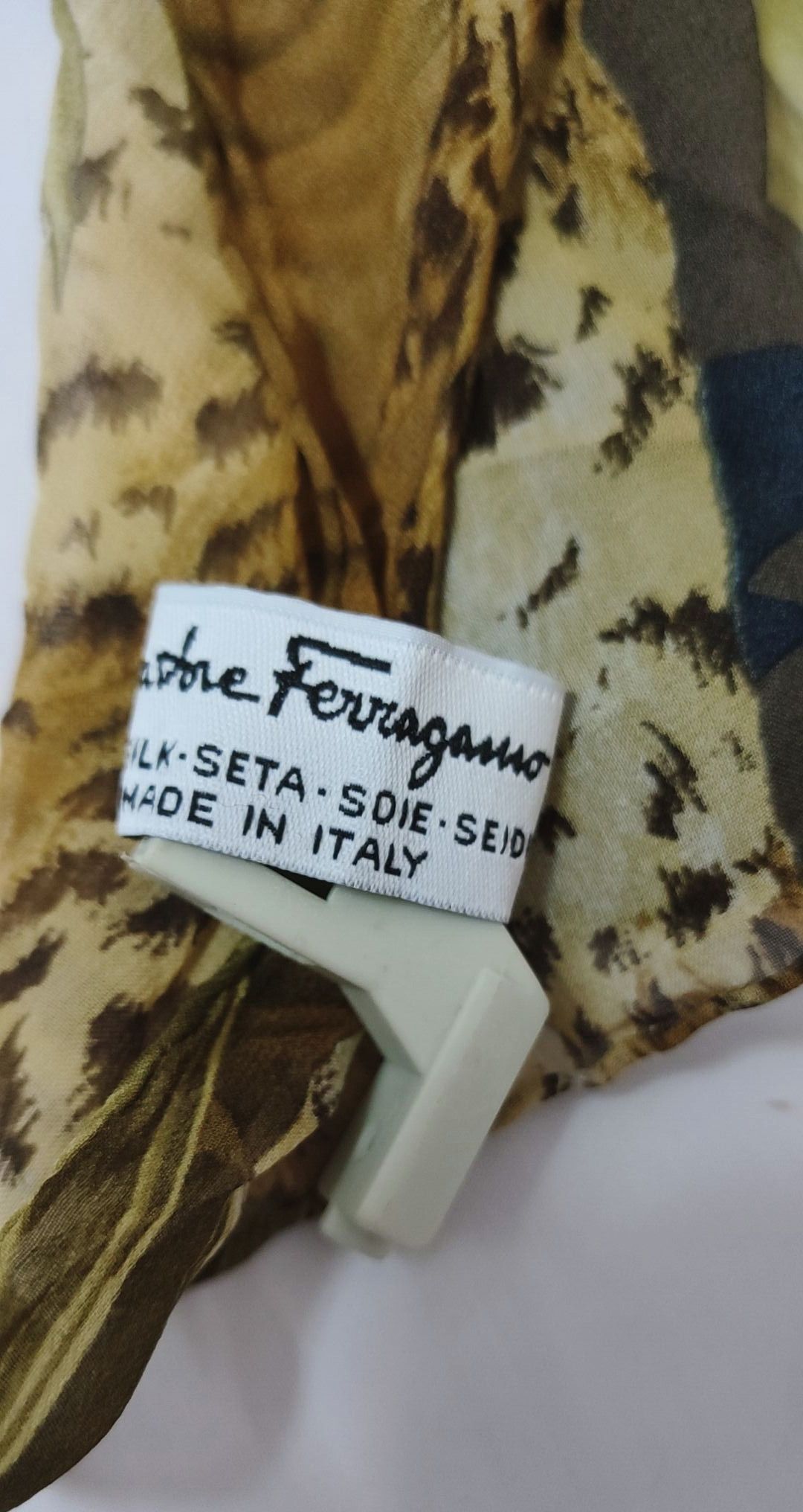 Salvatore Ferragamo Salvatore Ferragamo Leopard Silk Scarf Size ONE SIZE - 10 Thumbnail