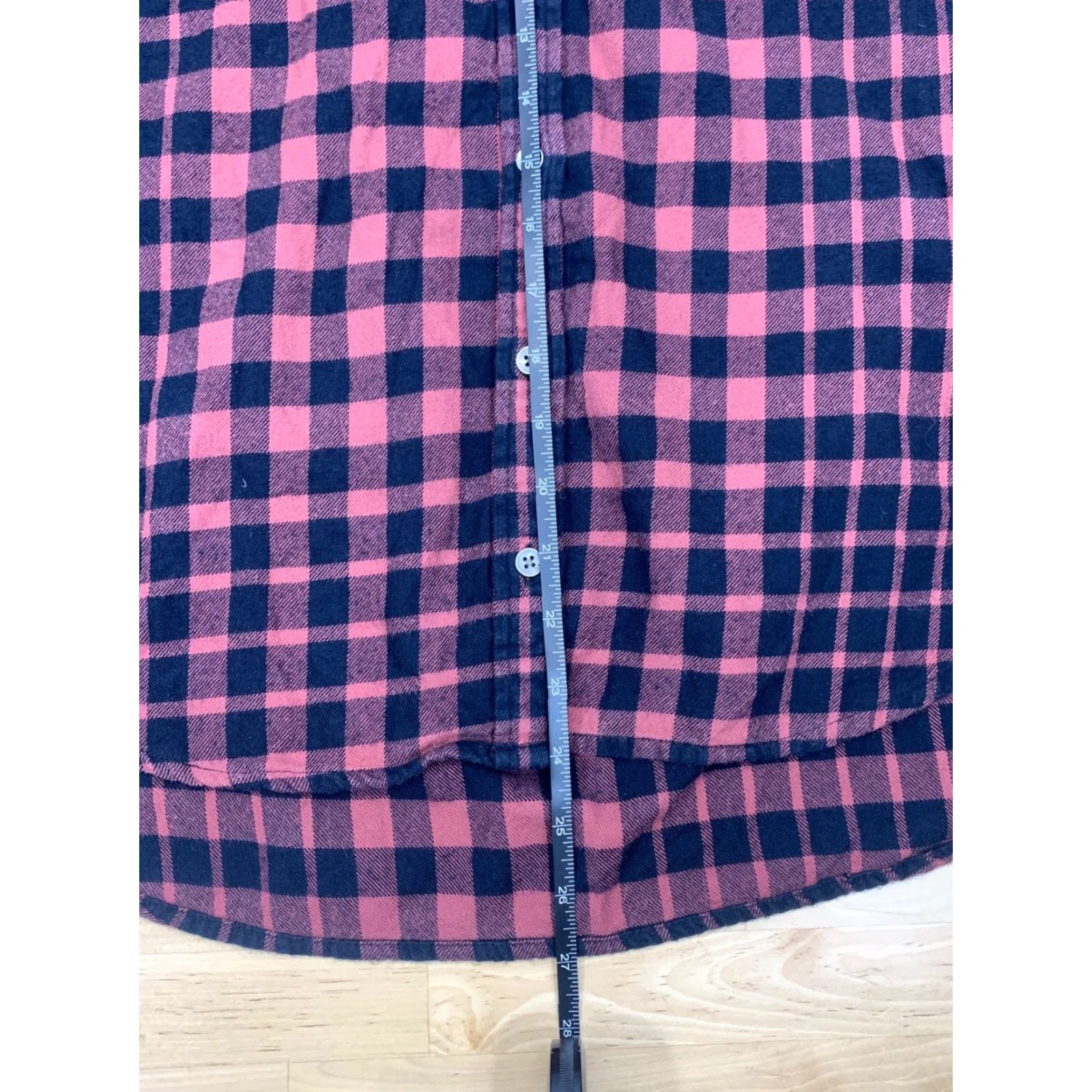 Billabong Billabong Plaid Button-Down Shirt Mens L Long Sleeve Flannel Cotton Red Black Multicolor 90s Retro Hipster Rockabilly Classic Casual Button-Up Size US L / EU 52-54 / 3 - 7 Thumbnail
