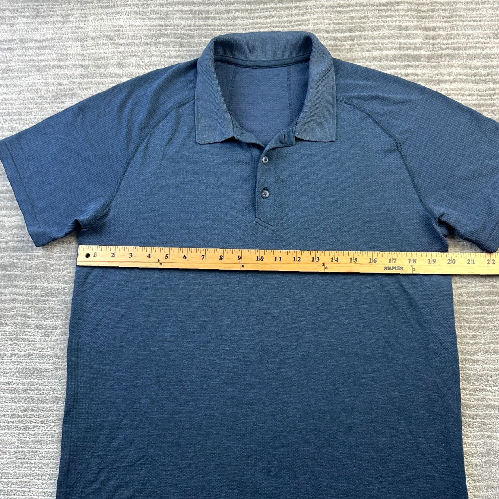 Lululemon Lululemon Polo Shirt Mens Large Blue Metal Vent Tech Performance Top Size US L / EU 52-54 / 3 - 7 Thumbnail