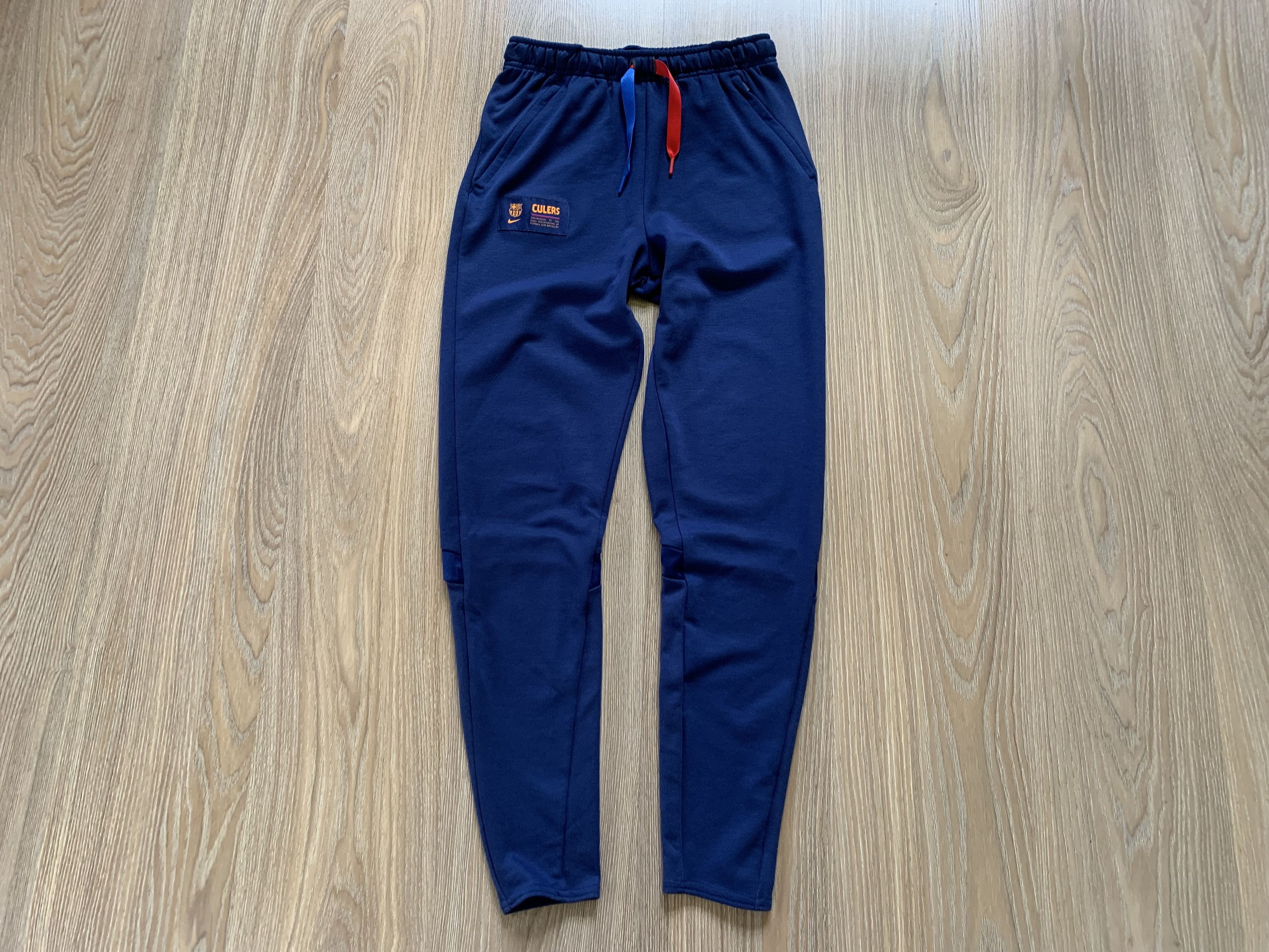 Nike Nike Womens Barca Culers Sweatpants Size 26" / US 2 / IT 38 - 2 Thumbnail