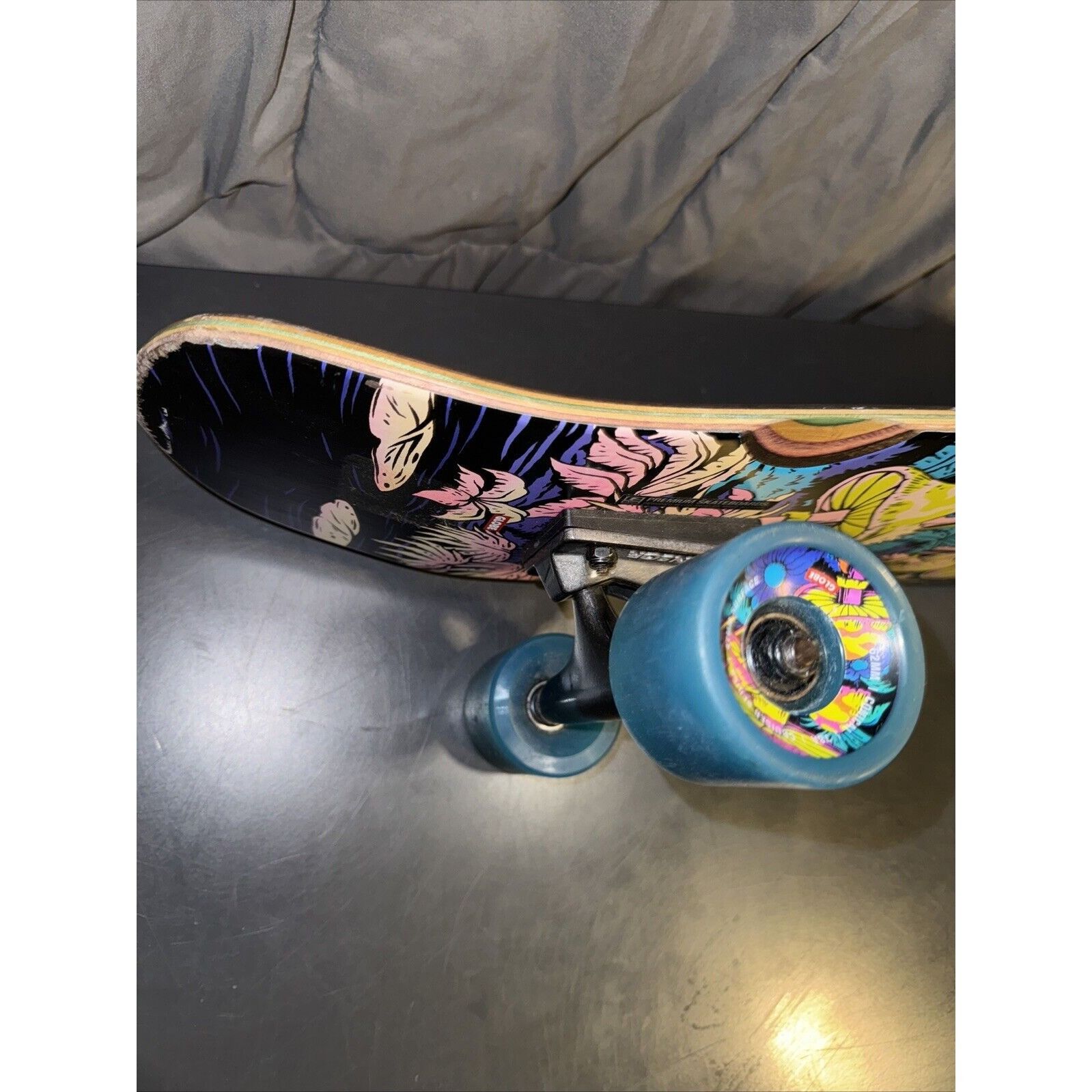 Globe Used Globe Australia Skateboard Skulls Frog Mushrooms Tensor Size ONE SIZE - 17 Thumbnail