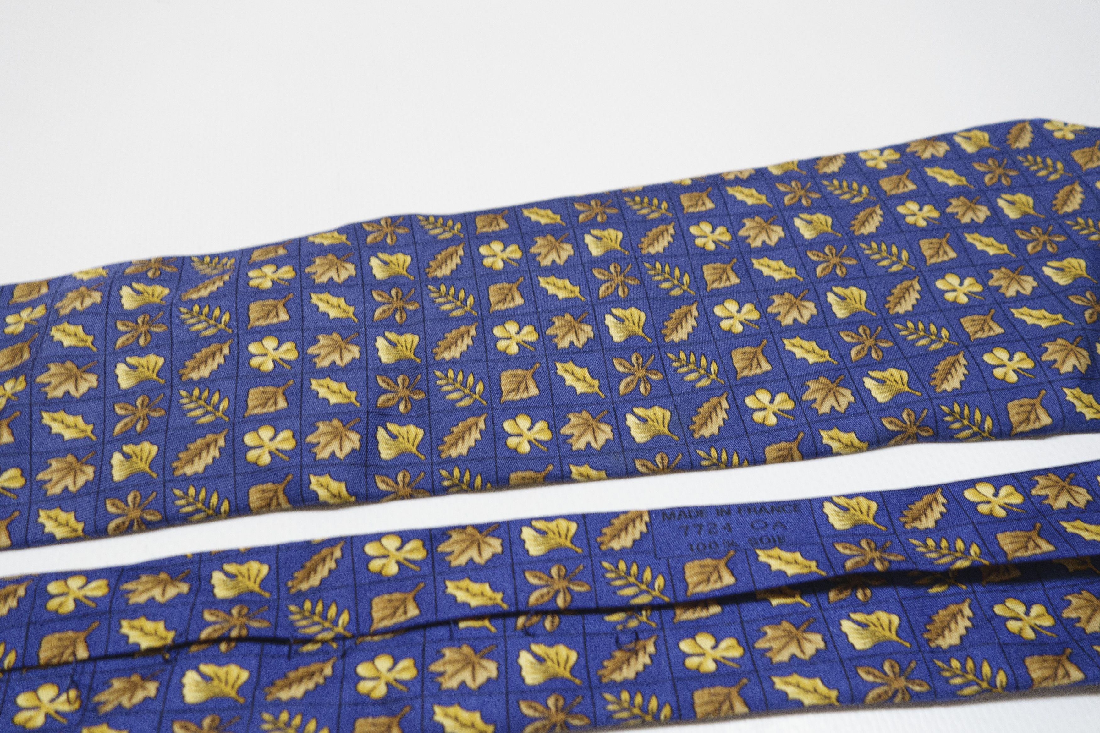 Hermes 90S Leaves Monogram Silk Tie Vintage Size ONE SIZE - 5 Thumbnail