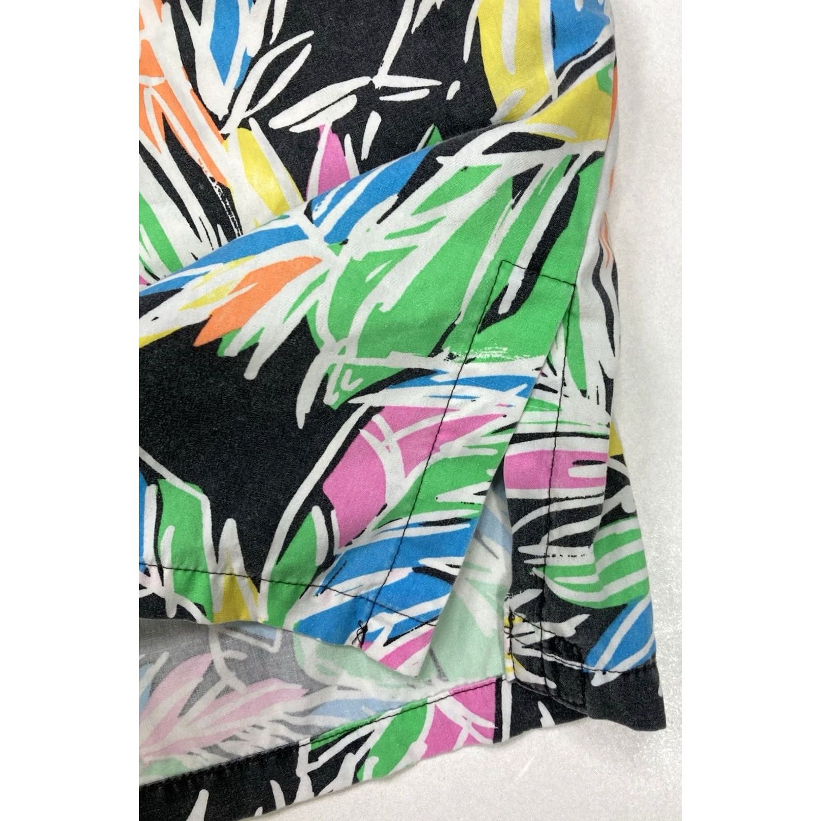 Vintage VINTAGE The Nutter Palm Trees Print Popover Shirt Men Medium Short Sleeve 90s Size US M / EU 48-50 / 2 - 4 Thumbnail