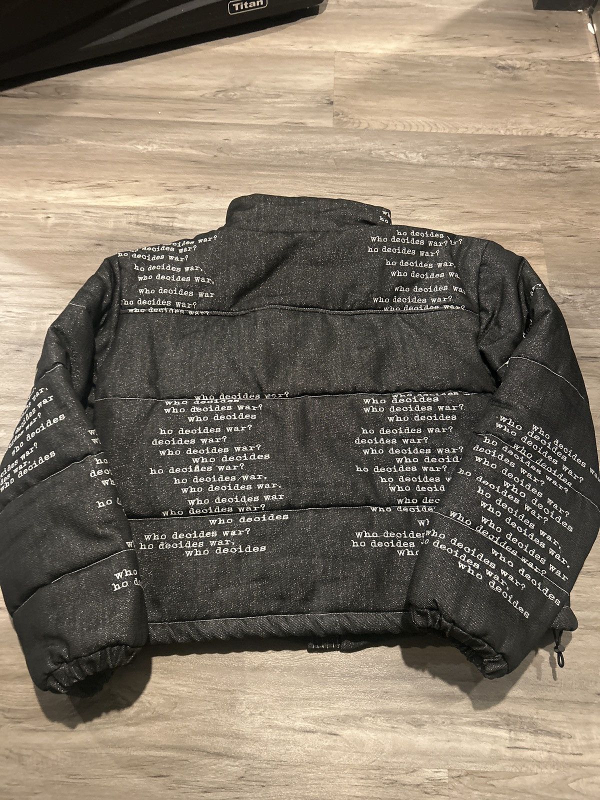 Who Decides War Who Decided War Signature Puffer Size US L / EU 52-54 / 3 - 4 Thumbnail