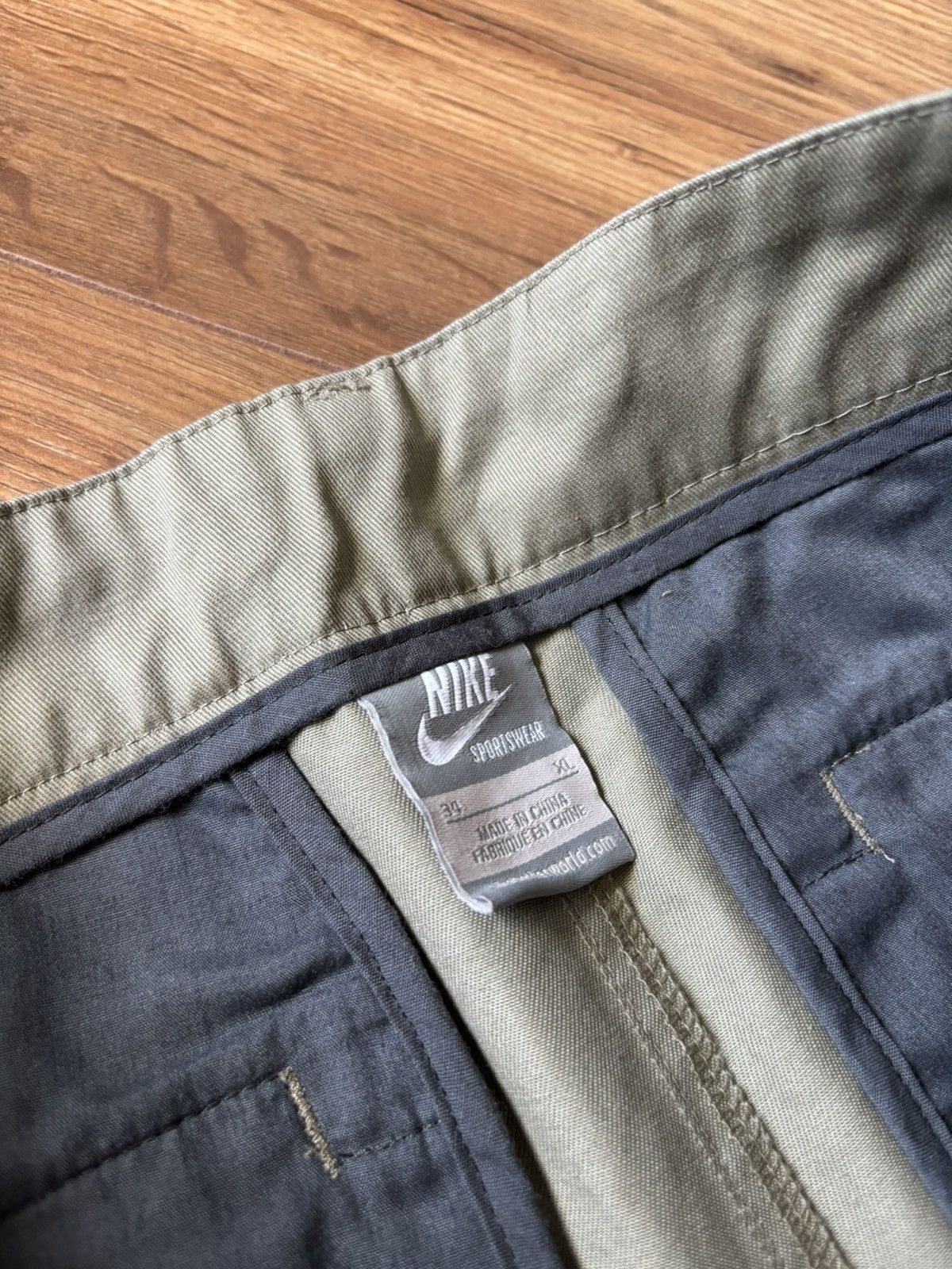 Nike × Vintage Vintage Nike Khaki Chino Shorts Streetwear 90s 00s drip dril Size US 34 / EU 50 - 6 Thumbnail