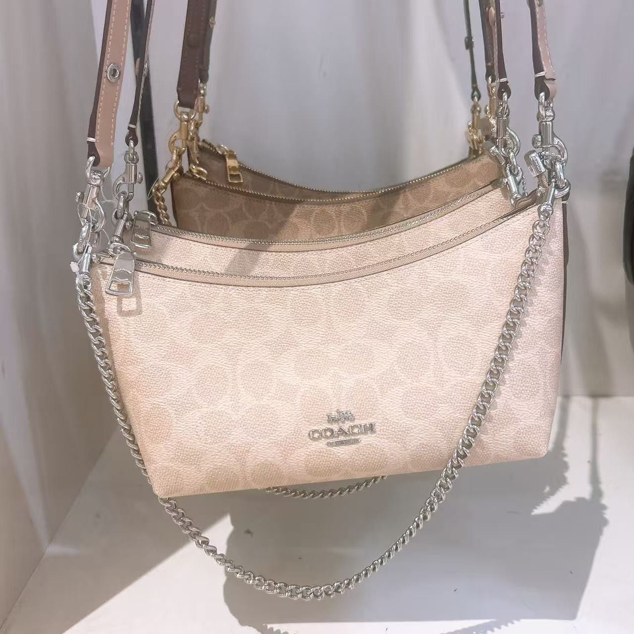 Coach Caitlin Shoulder Bag In Signature Canvas CEK80 Size ONE SIZE - 3 Thumbnail