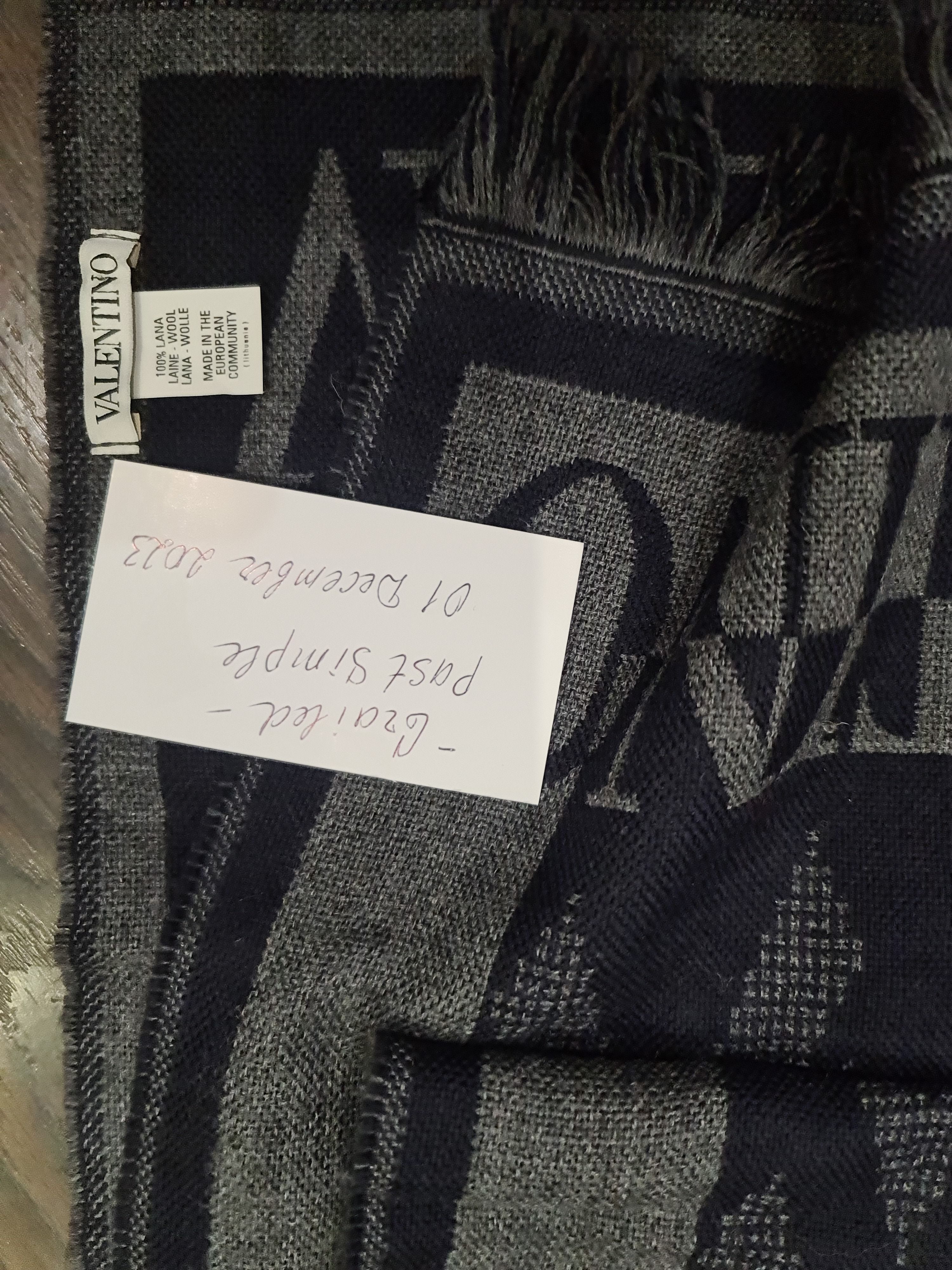 Valentino Vintage Valentino Monogram 100% Wool Scarf Muffler Size ONE SIZE - 3 Thumbnail