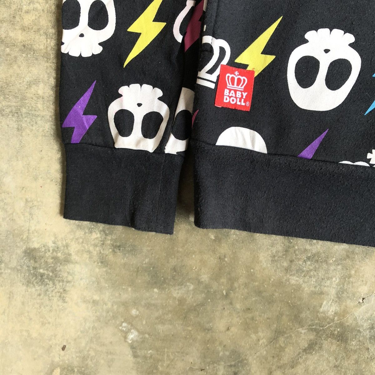 20471120 2000s Baby Doll All Over Print Logo Ziphoodie Black Lgb Size US M / EU 48-50 / 2 - 8 Thumbnail