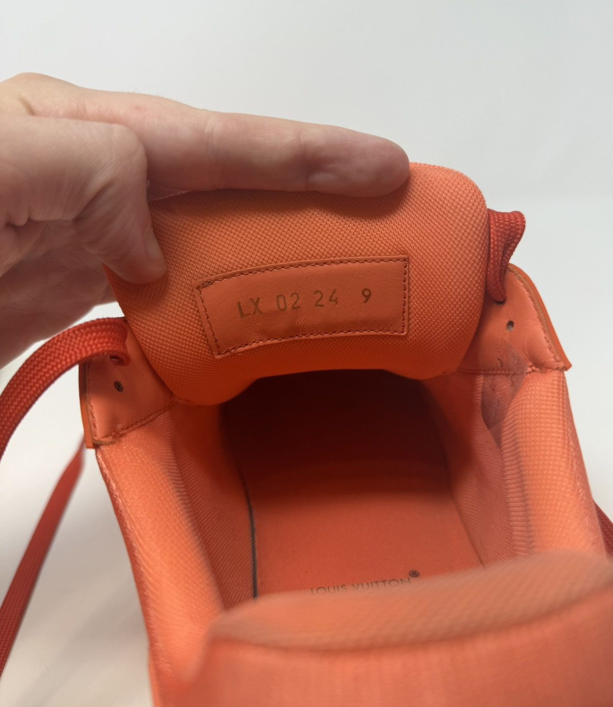 Louis Vuitton Louis Vuitton Trainer Sneaker Orange Size US 10.5 / EU 43-44 - 7 Thumbnail