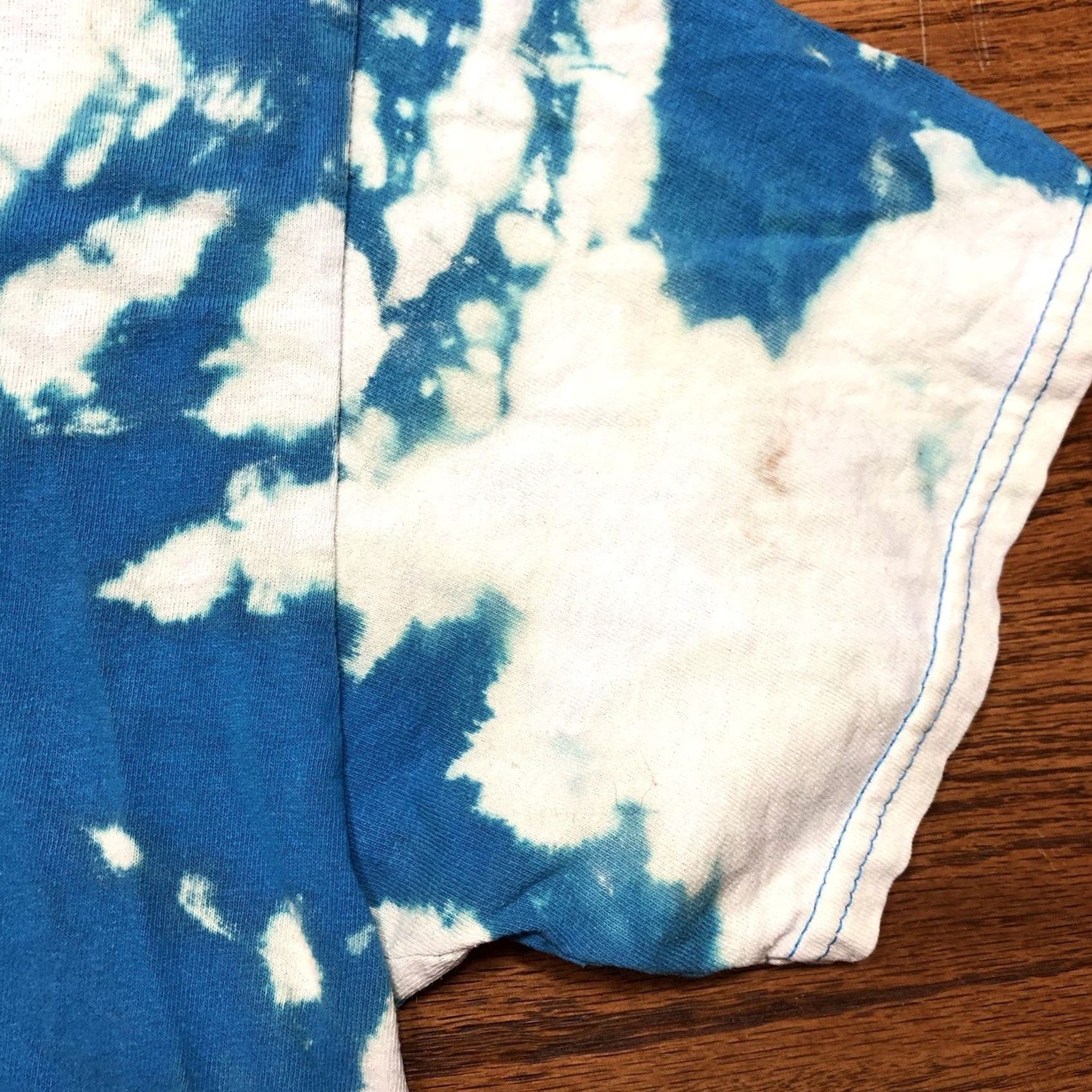 Vintage VINTAGE Sportsman T-Shirt Aztec Tie Dye Blue 90s Crew Neck Short Sleeve Men L Large Graphic Size US L / EU 52-54 / 3 - 5 Thumbnail