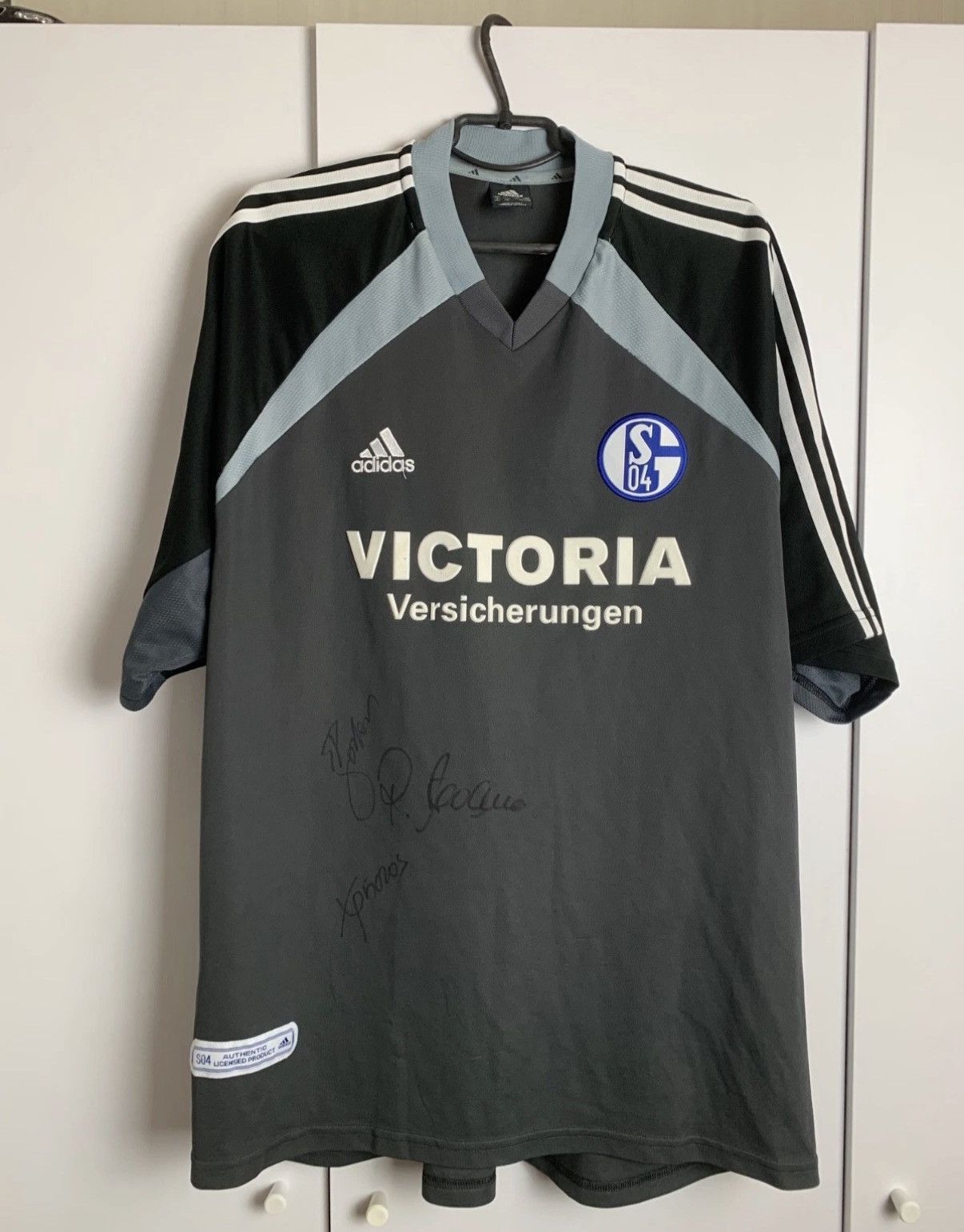 Adidas Adidas Schalke 2002 jersey signed by Rudi Assauer Marcelo B. Size US XXL / EU 58 / 5 - 1 Thumbnail