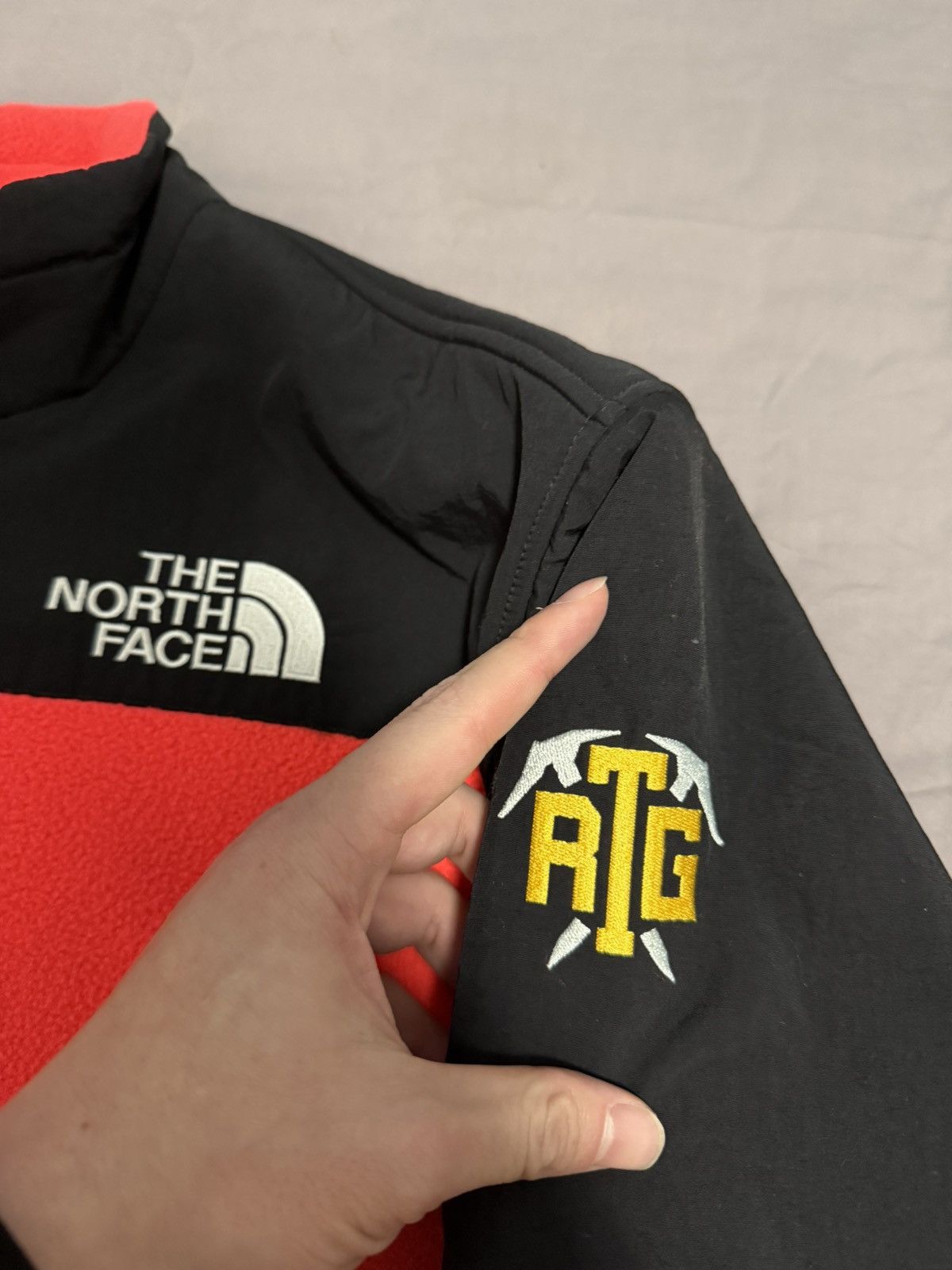 The North Face Supreme tnf the north face RTG fleece jacket bright red Size US L / EU 52-54 / 3 - 4 Thumbnail