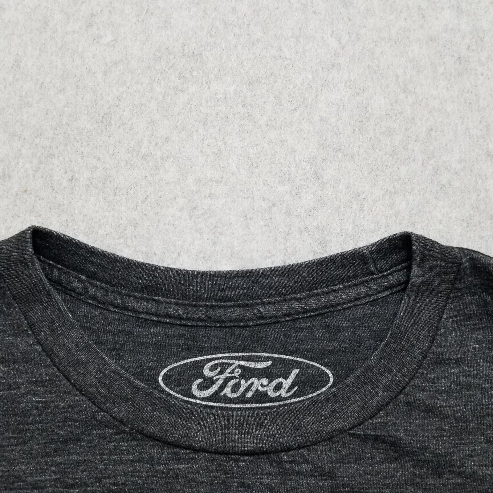 Ford Ford Mustang Shirt Mens Small Gray Short Sleeve Crew Neck Size US S / EU 44-46 / 1 - 4 Thumbnail