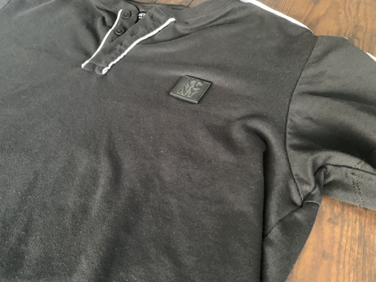 Other Grey and black Kenneth Cole Henley shirt Size US M / EU 48-50 / 2 - 2 Thumbnail