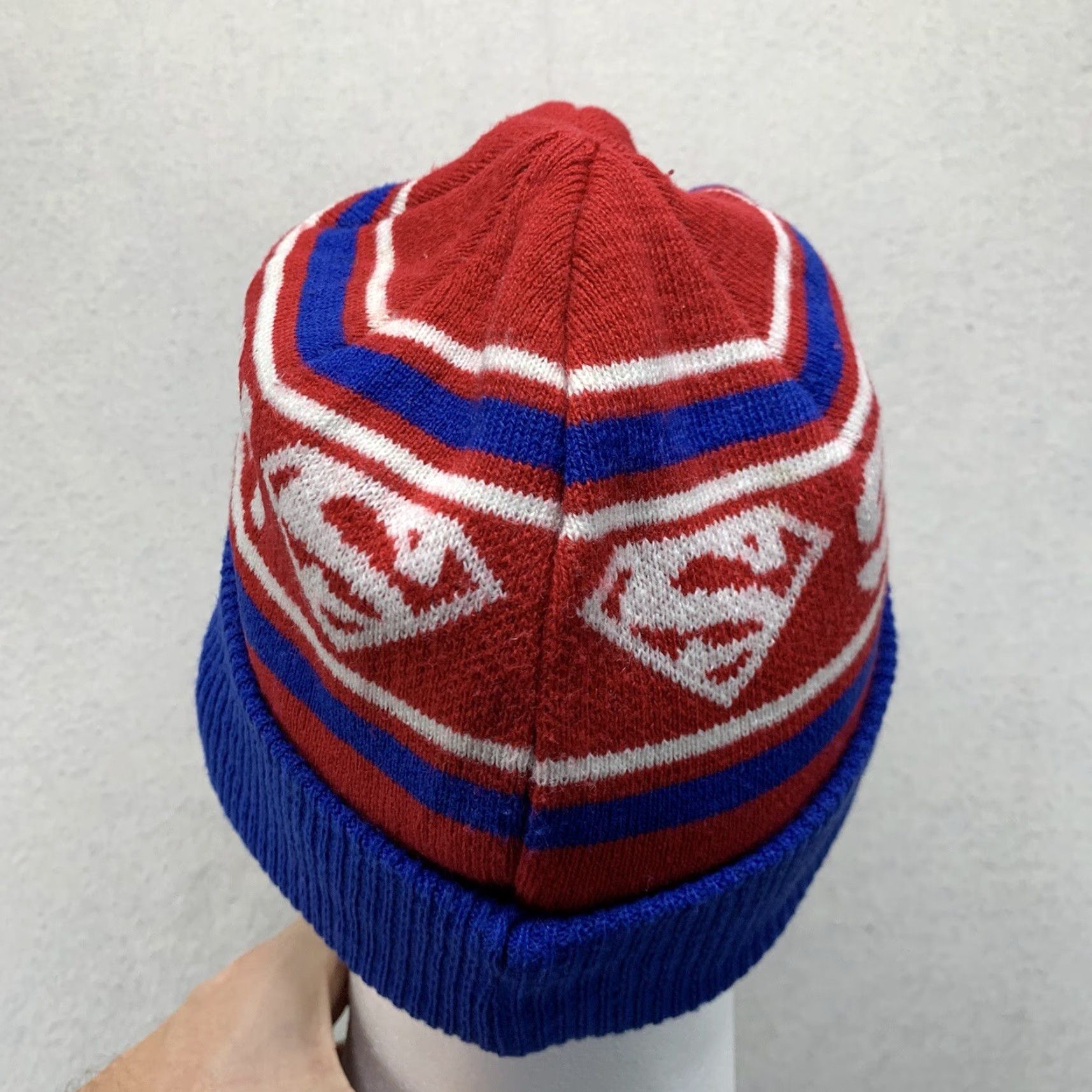 DC Comics DC Comics Superman Beanie Knit Multicolor Striped One Size 80s Winter Unisex Adults Size ONE SIZE - 3 Thumbnail