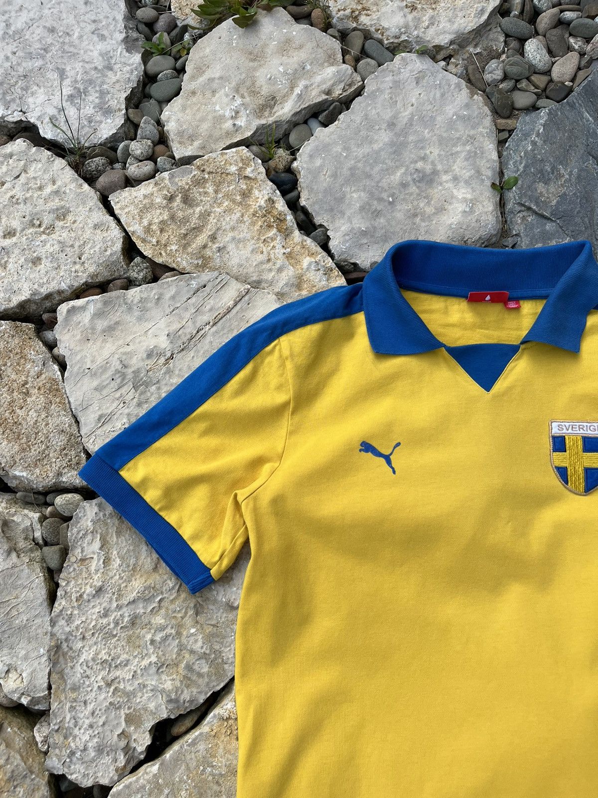 Puma × Vintage Vintage Puma Sweden Sverige y2k polo tee soccer jersey rare Size US M / EU 48-50 / 2 - 3 Thumbnail