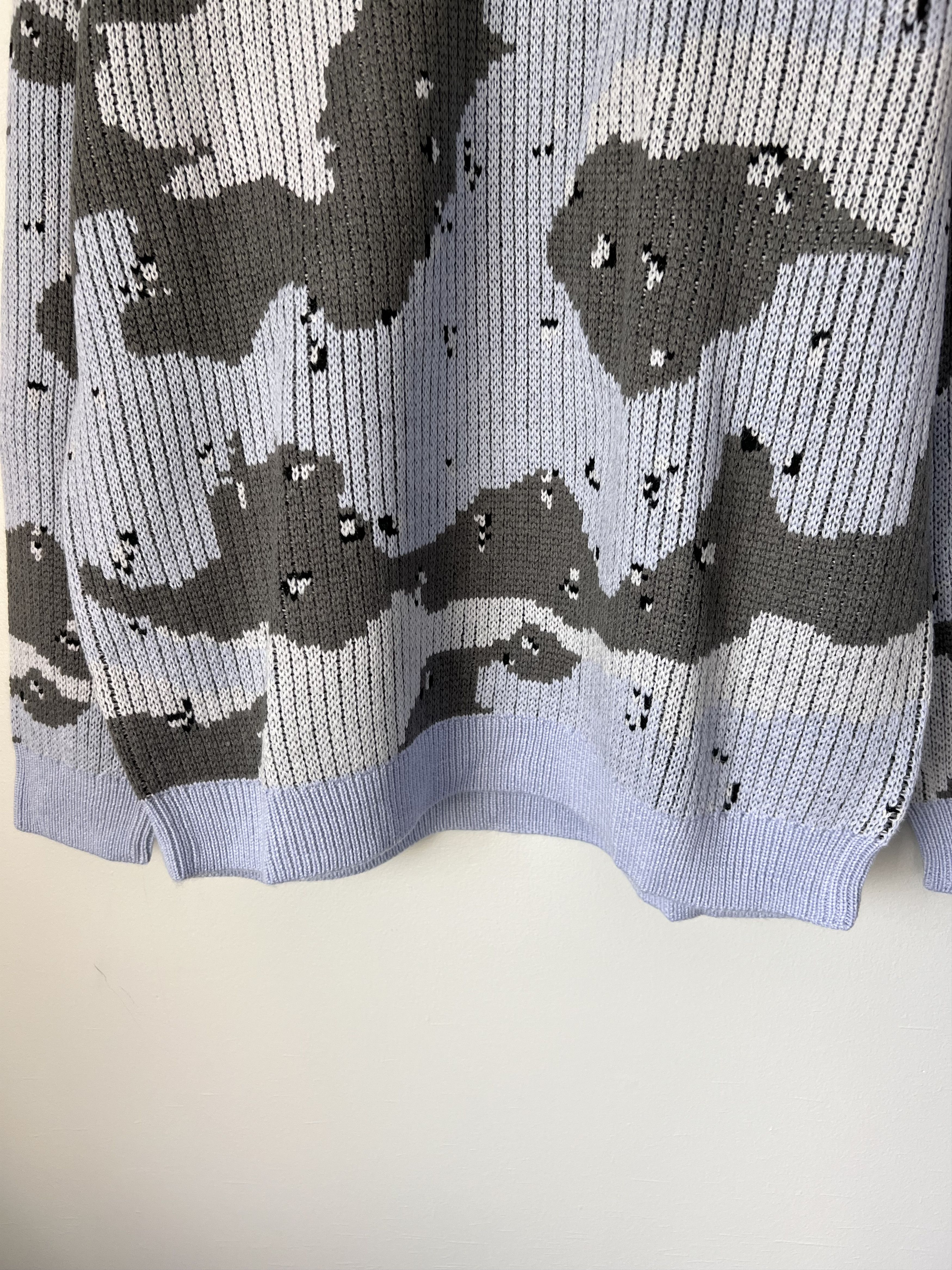 Supreme Supreme Small Box Logo Sweater in Blue Camo Size US XL / EU 56 / 4 - 3 Thumbnail