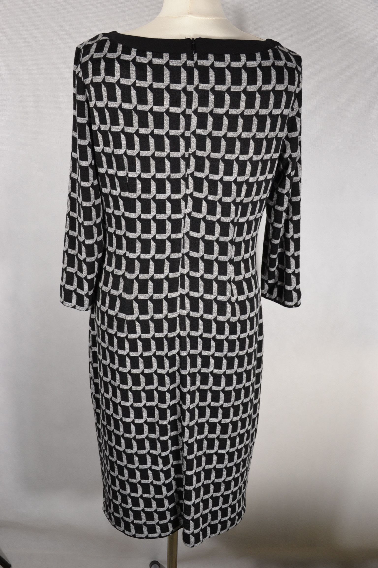 Frank Lyman FRANK LYMAN Design Womens Dress US 10 Excellent Size L / US 10 / IT 46 - 4 Thumbnail