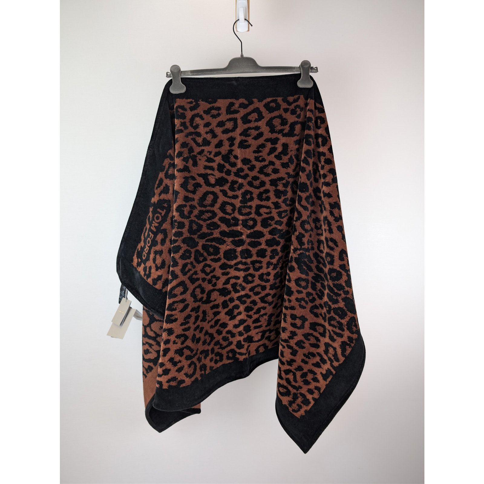 Tom Ford o1rshd1 Size: OS / Towel Towel In Leopard Brown Size ONE SIZE - 12 Thumbnail