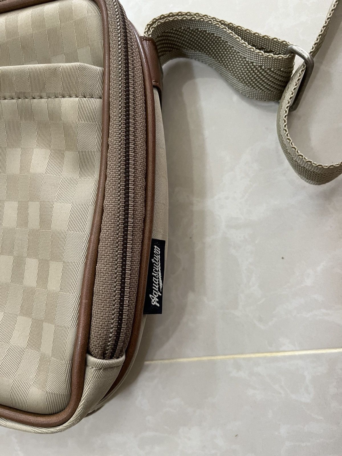 Aquascutum × Japanese Brand Aquascutum X Maruem Japan Sling Crossbody Size ONE SIZE - 5 Thumbnail