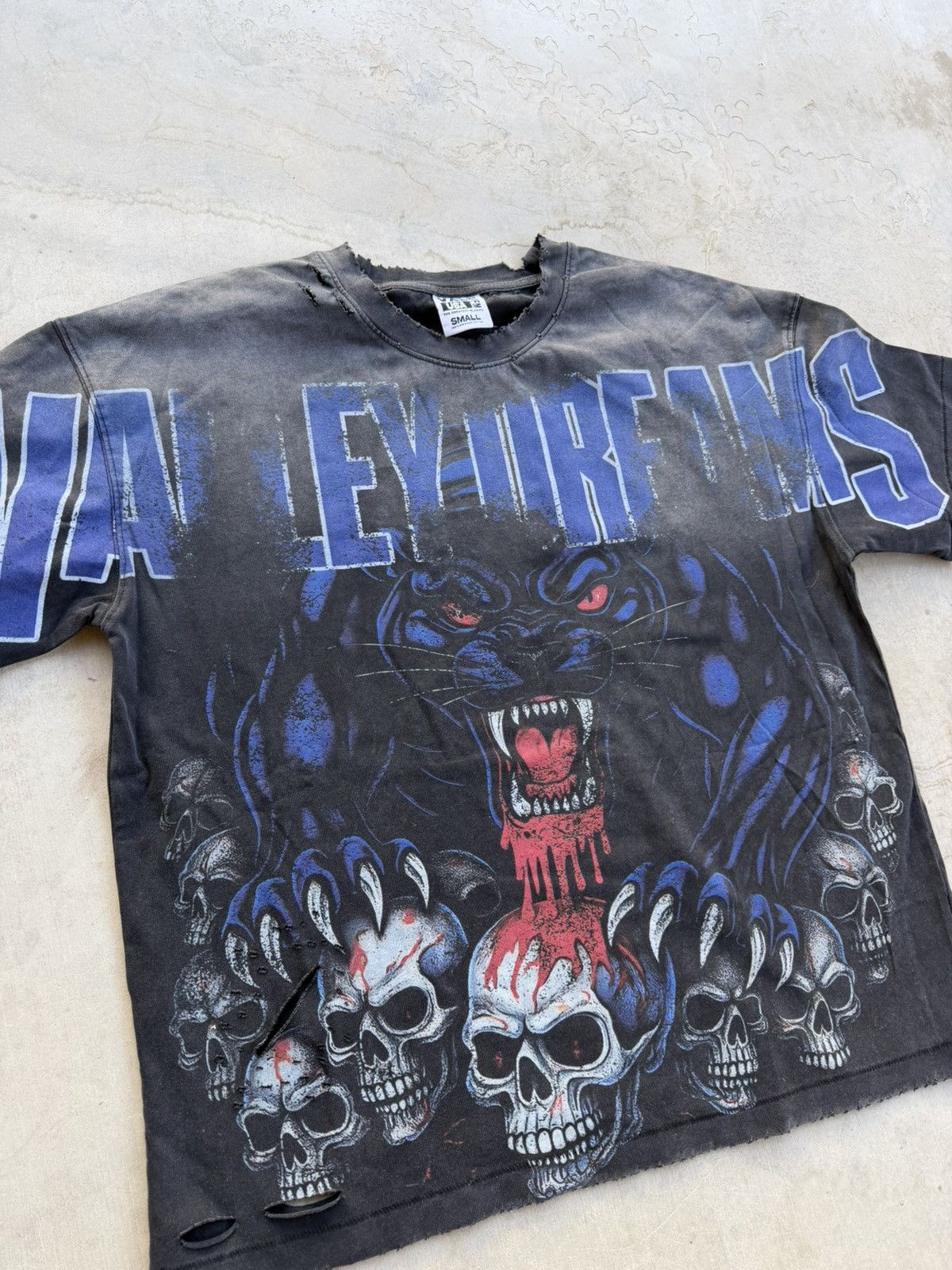 Vale Vale Forever “Big Panther” Graphic T-Shirt – Black Size US S / EU 44-46 / 1 - 2 Thumbnail