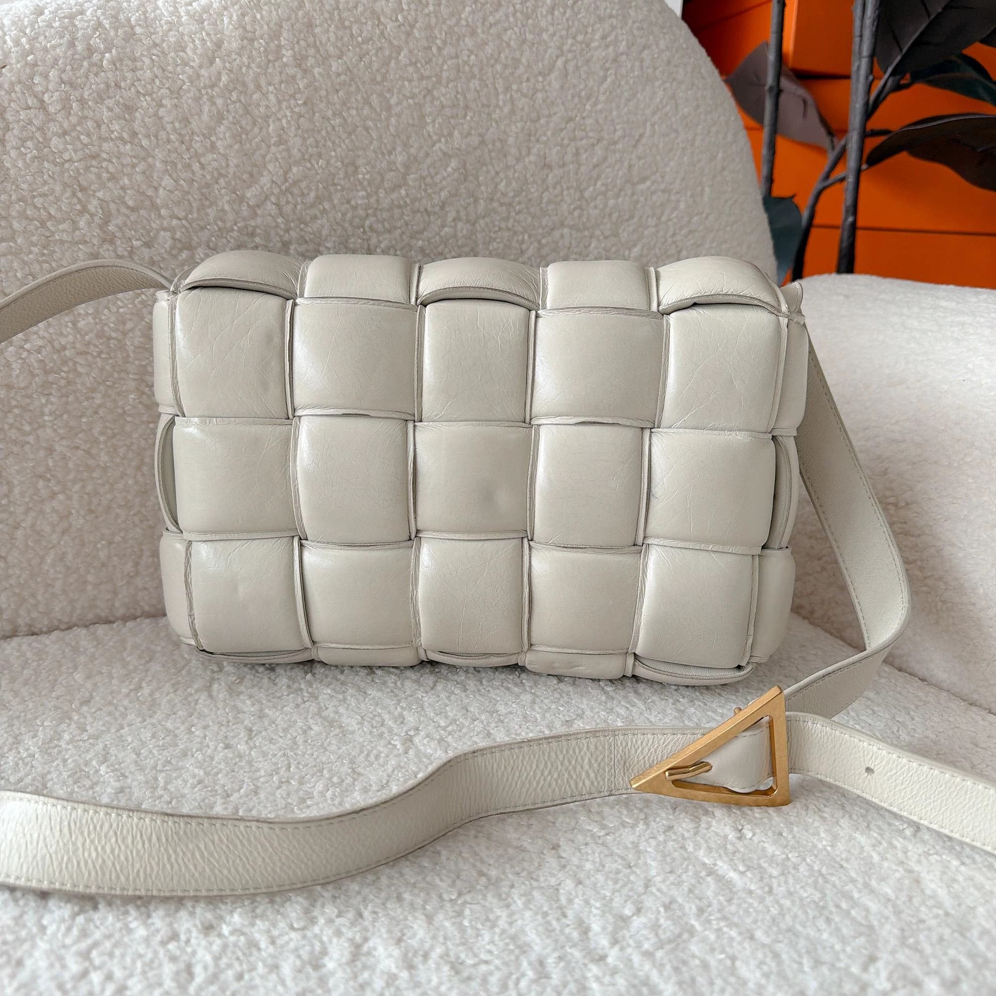Bottega Veneta BV Padded Cassette White Intrecciato Calfskin 15 Size ONE SIZE - 3 Thumbnail