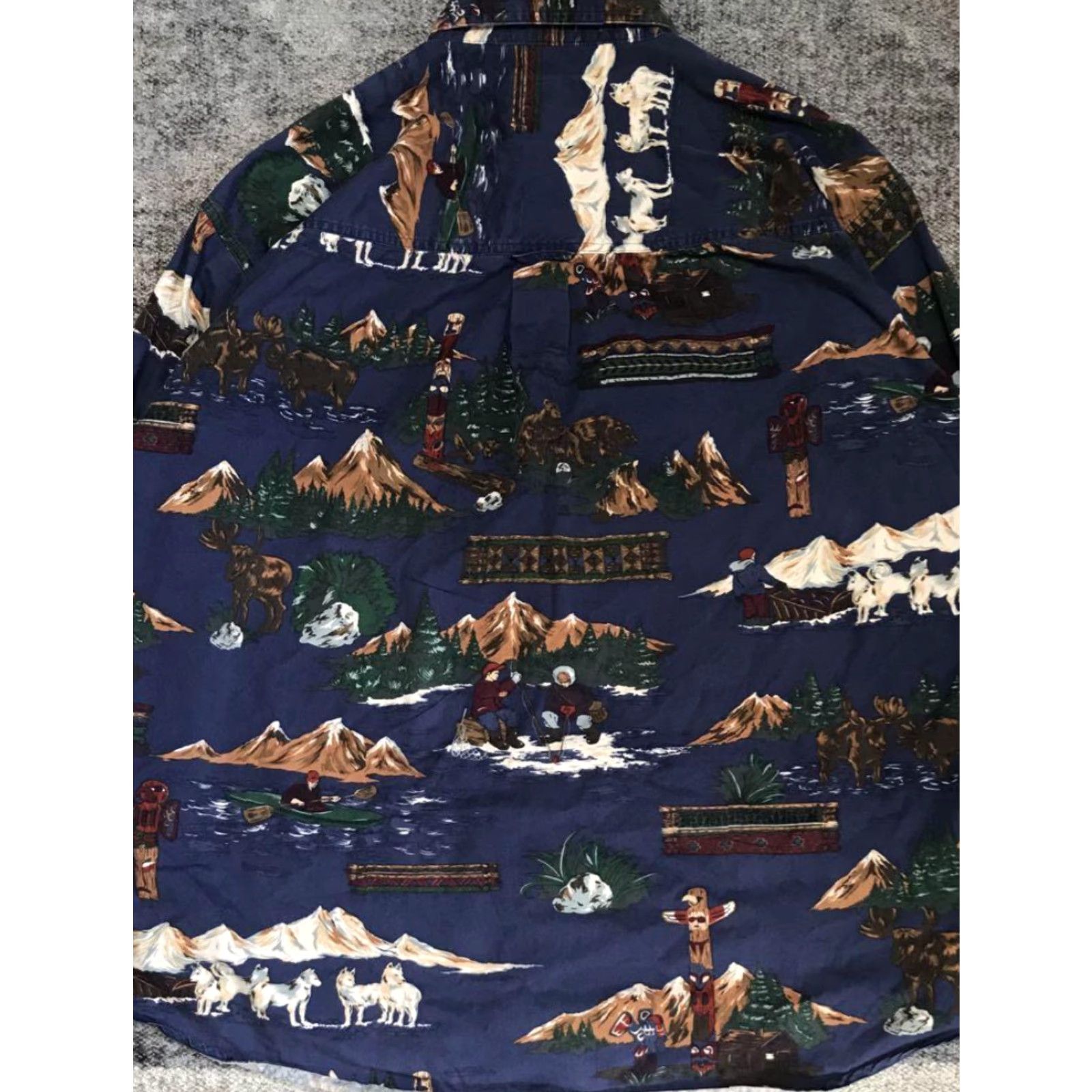 Polo Ralph Lauren Polo Ralph Lauren CHAPS Alaska Print Button-Down Shirt XL Men Multicolor Western Alaska Print Button-Up Shirt - XL Mens Size US XL / EU 56 / 4 - 6 Thumbnail