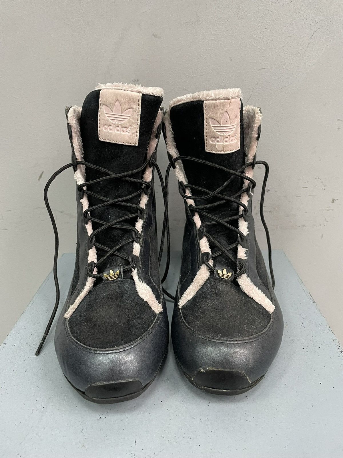 Adidas Adidas Y-3 style Fur Winter Boots Black Pink boxing style Size US 7.5 / EU 40-41 - 4 Thumbnail
