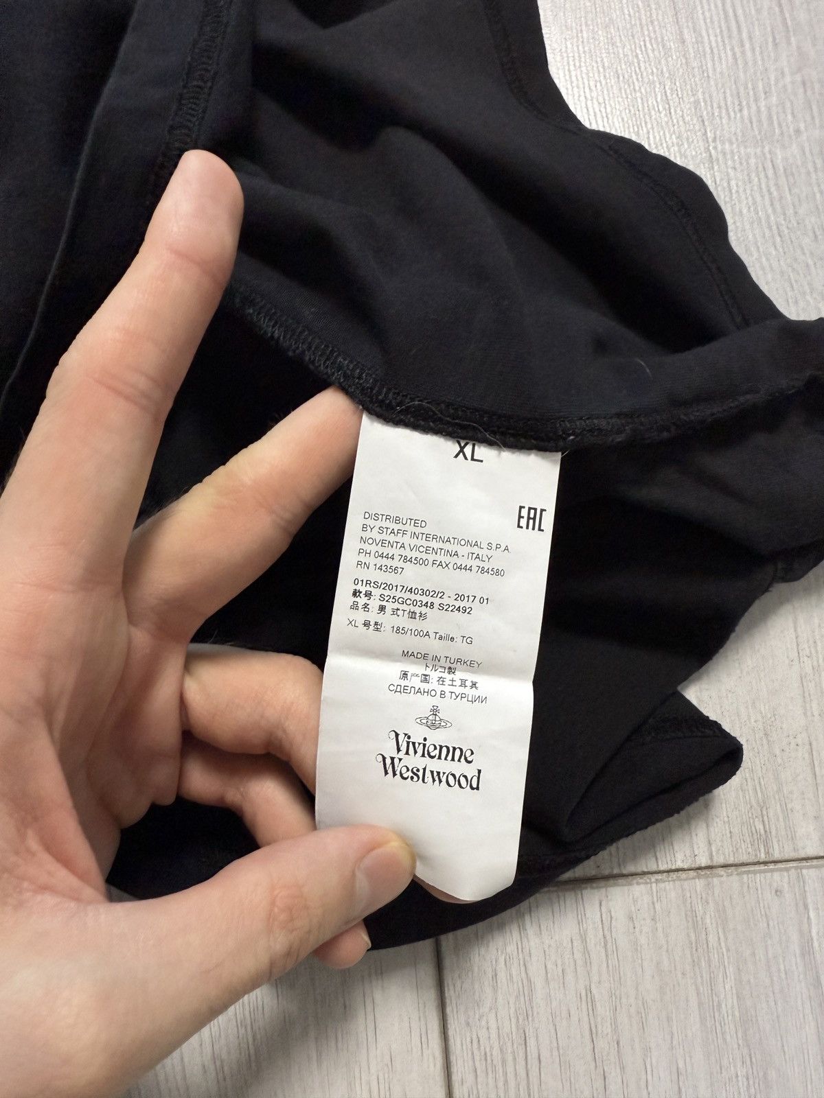 Vivienne Westwood Vintage Vivienne Westwood tee size XL black rare Size US XL / EU 56 / 4 - 4 Thumbnail