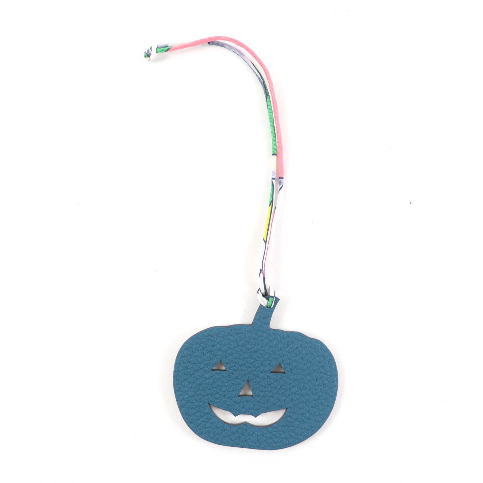 Hermes Hermes Hermès Petite Charm Pumpkin Togo Leather Charm Leather Charm DUTY FREE for USA Size ONE SIZE - 1 Thumbnail