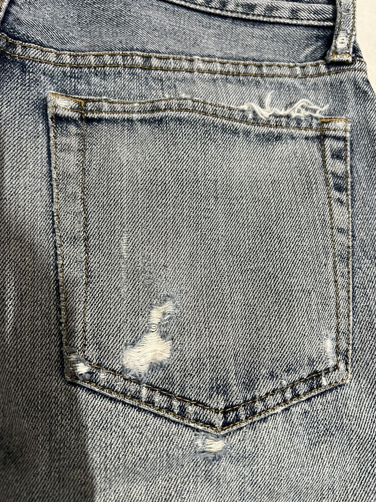 If Six Was Nine × Japanese Brand × Vintage 💥90’s💥Vintage Uniqlo Ripped Distress Jean Japan Size US 30 / EU 46 - 18 Thumbnail