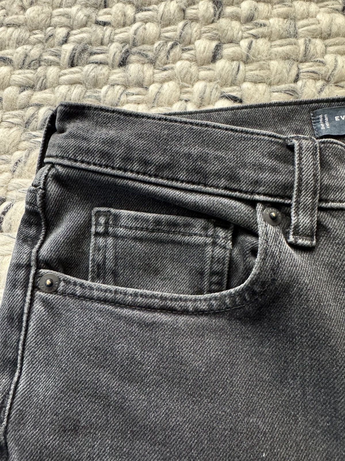Everlane The Slim 4-Way Stretch Organic Jean 28x30 Size US 28 / EU 44 - 4 Thumbnail