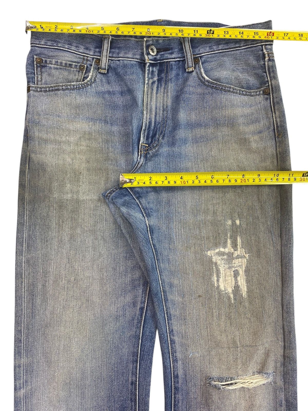 Uniqlo Uniqlo Dirty Blue Faded Wash Style Ripped Jeans Size US 32 / EU 48 - 5 Thumbnail