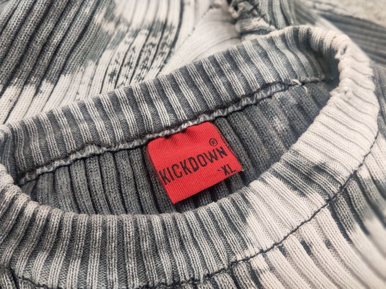 If Six Was Nine Vintage Opium l.g.b. Style Ribbed Sweater with print Y2K Size US M / EU 48-50 / 2 - 13 Thumbnail