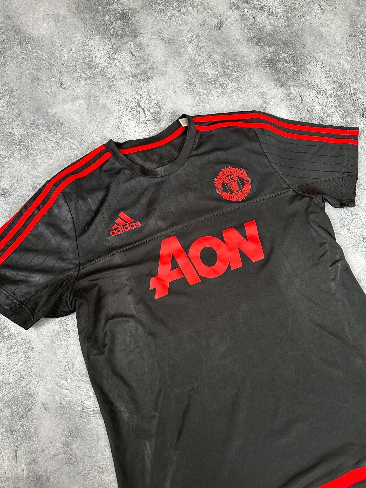 Adidas Manchester United 2015/16 Training Football Shirt Jersey Size US M / EU 48-50 / 2 - 2 Thumbnail