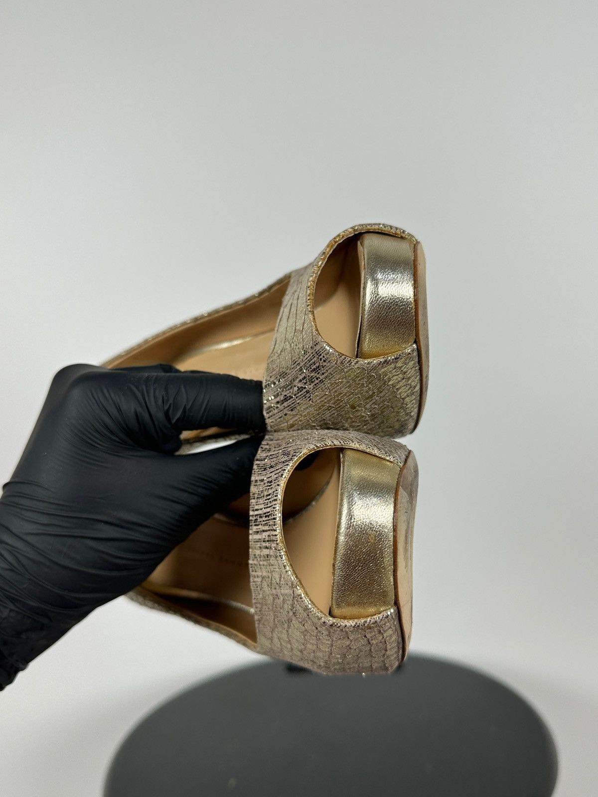 Giuseppe Zanotti Giuseppe Zanotti Gold Metallic Python Embossed Leather Pumps Size US 8 / IT 38 - 20 Thumbnail