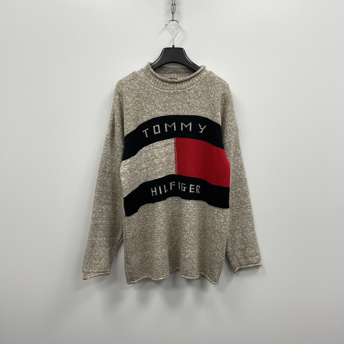 Tommy Hilfiger Tommy Hilfiger Big Logo Cotton Knit Vintage Sweater Beige Size US M / EU 48-50 / 2 - 1 Thumbnail