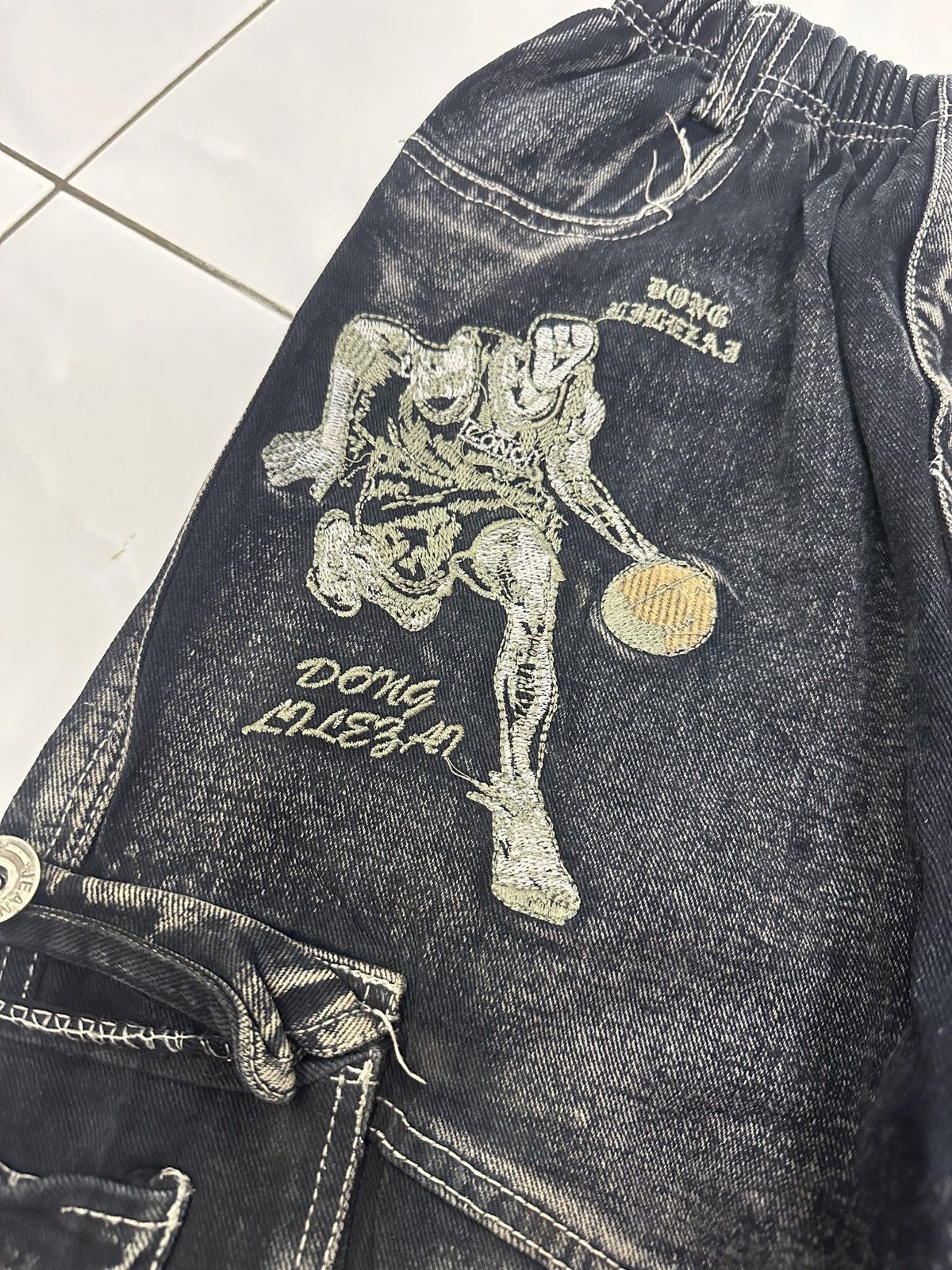 Japanese Brand × Vintage Vintage Fashion Basketball Baggy Cargo Jeans Size US 30 / EU 46 - 6 Thumbnail