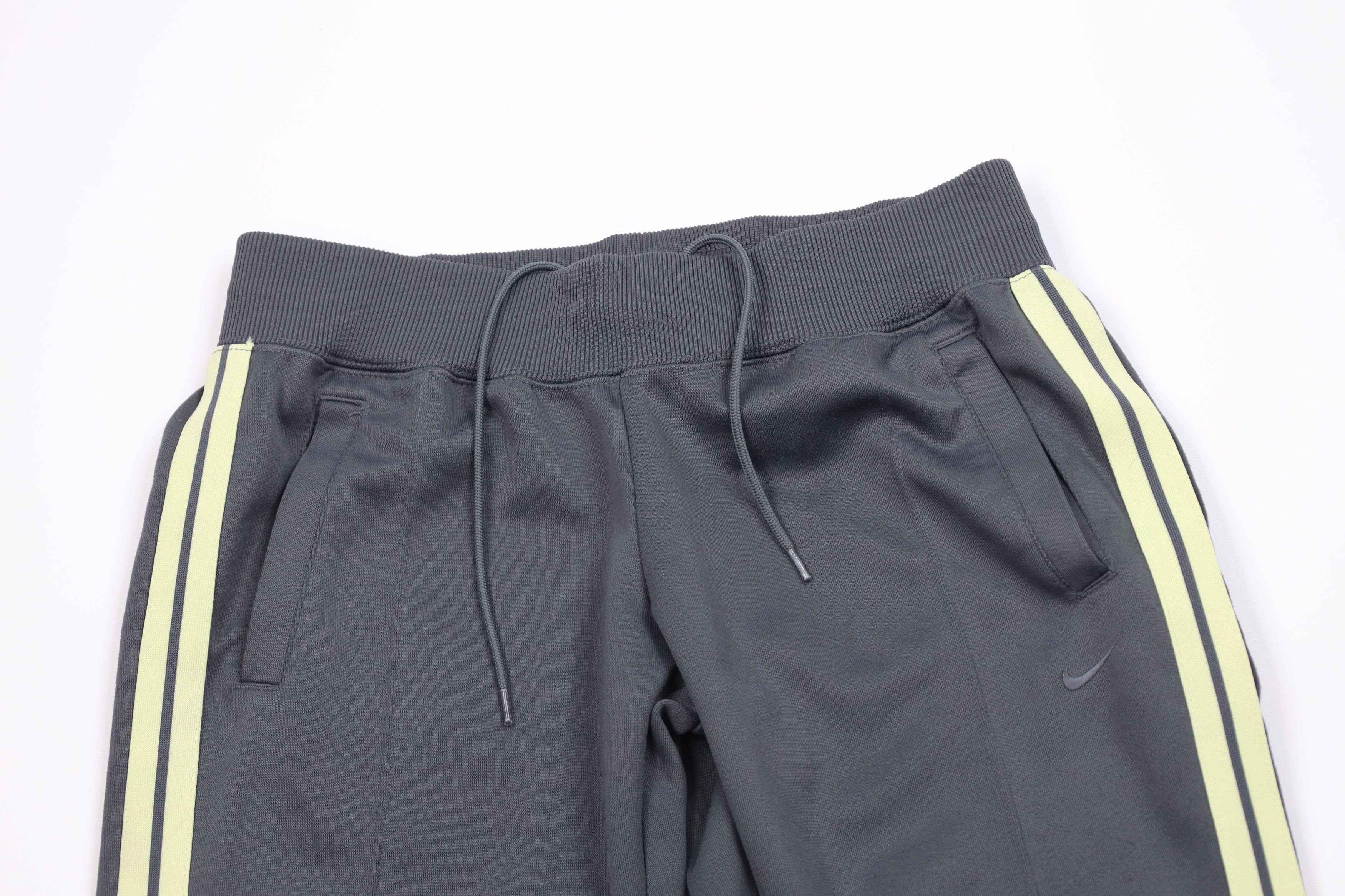 Nike Vintage Y2K Nike Mini Swoosh Flared Wide Leg Sweatpants Size 30" / US 8 / IT 44 - 2 Thumbnail