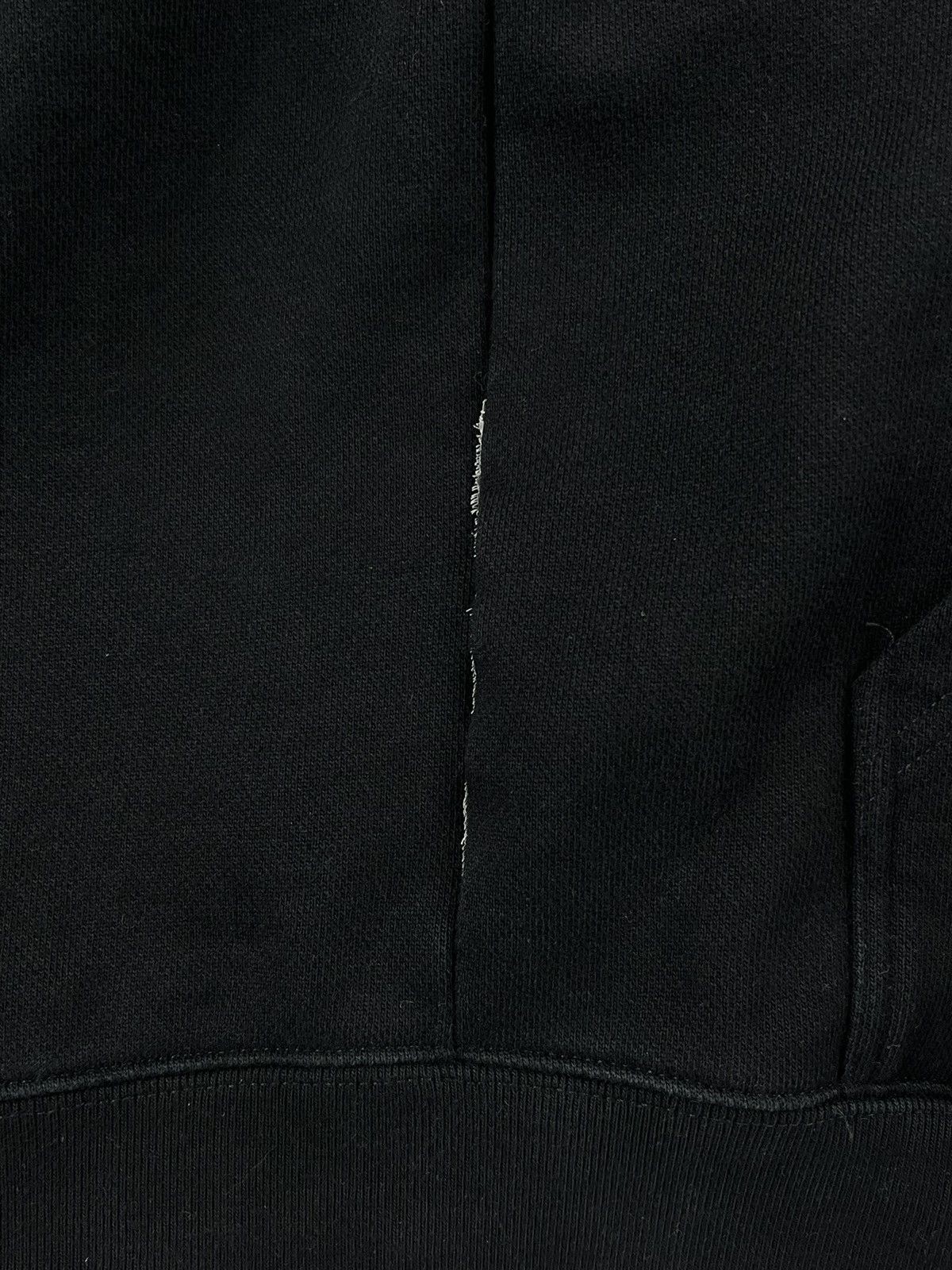 Vetements AW19 Vetements Translation Side Tag Logo Hoodie Black Size US XS / EU 42 / 0 - 6 Thumbnail