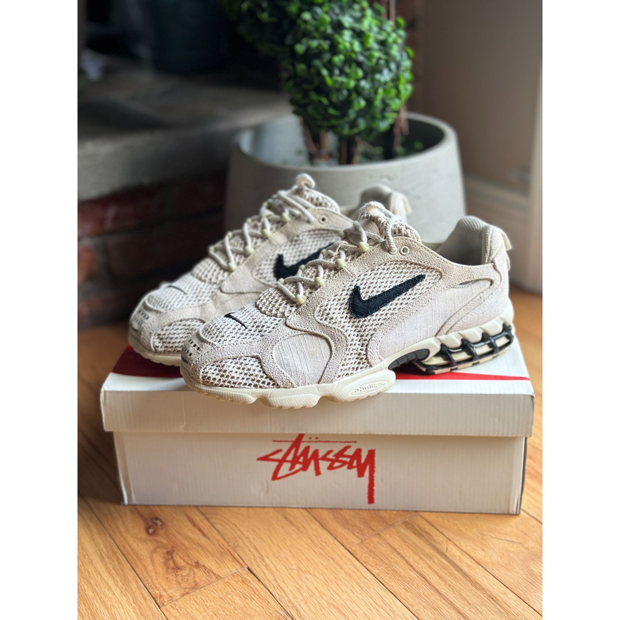 Nike NIKE STUSSY X AIR ZOOM SPIRIDON CAGED 2 'FOSSIL' LIMITED SOL Size US 12 / EU 45 - 6 Thumbnail