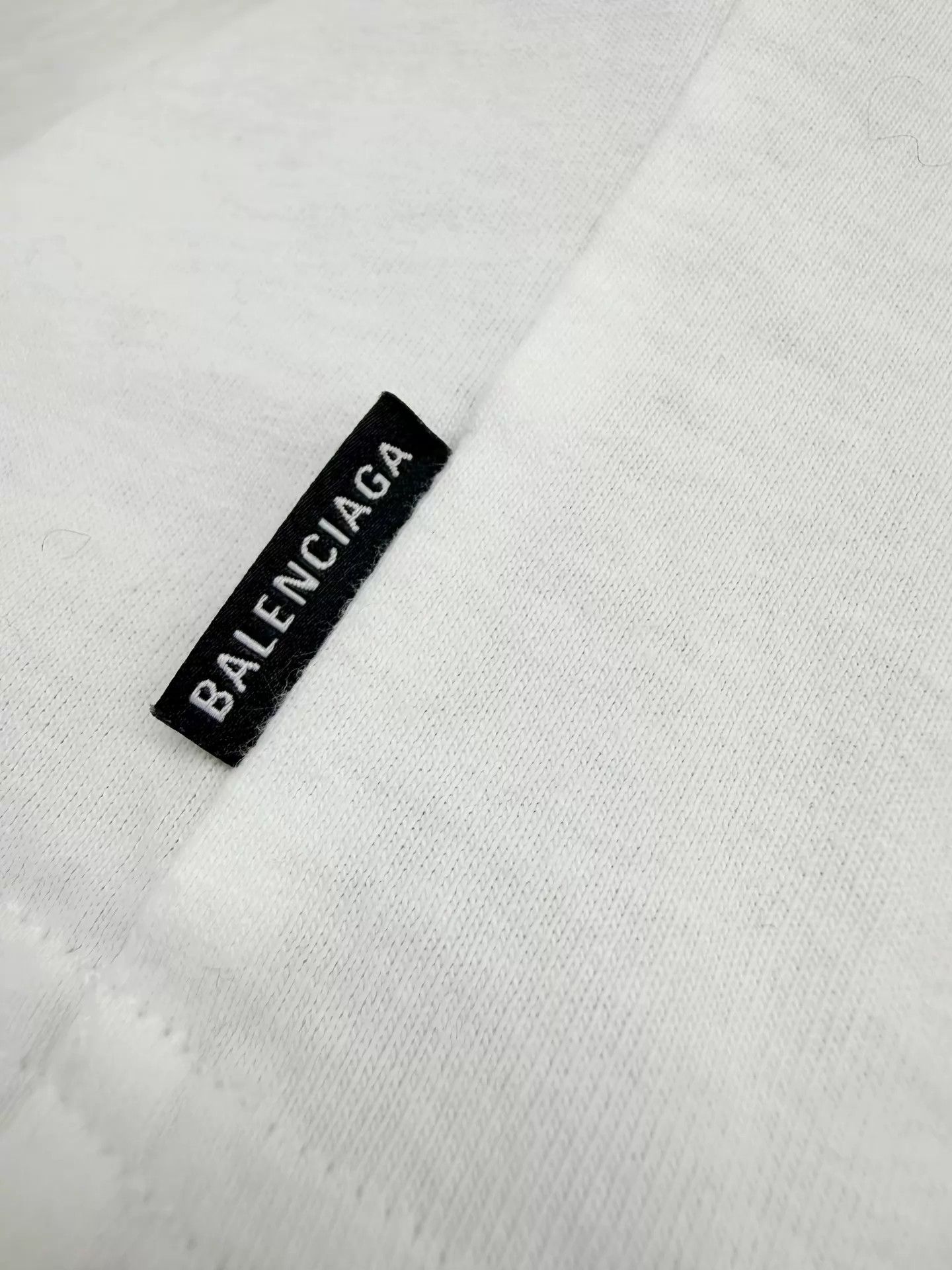 Balenciaga Balenciaga Short Sleeve Tee XL Worn Once Authentic Size XL / US 12-14 / IT 48-50 - 3 Thumbnail