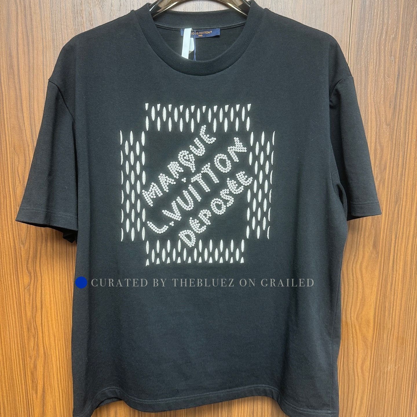 Louis Vuitton Black Short Sleeve Graphic Shirt Size US XL / EU 56 / 4 - 1 Thumbnail
