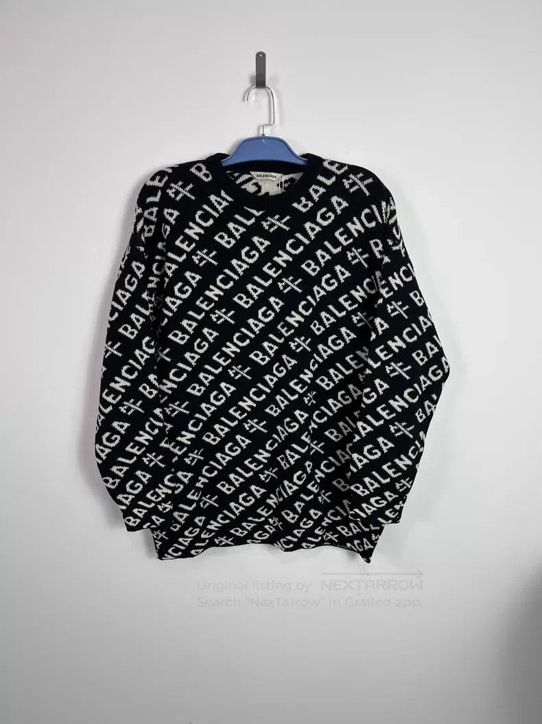 Balenciaga Balenciaga Year of the Ox Logo Sweater Size US L / EU 52-54 / 3 - 1 Thumbnail