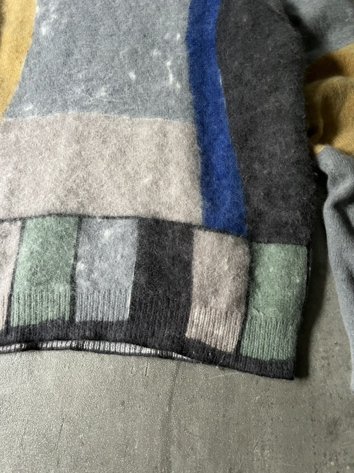 Prada Prada F/W 17 glass of wine and book angora fuzzy sweater Size US M / EU 48-50 / 2 - 14 Thumbnail