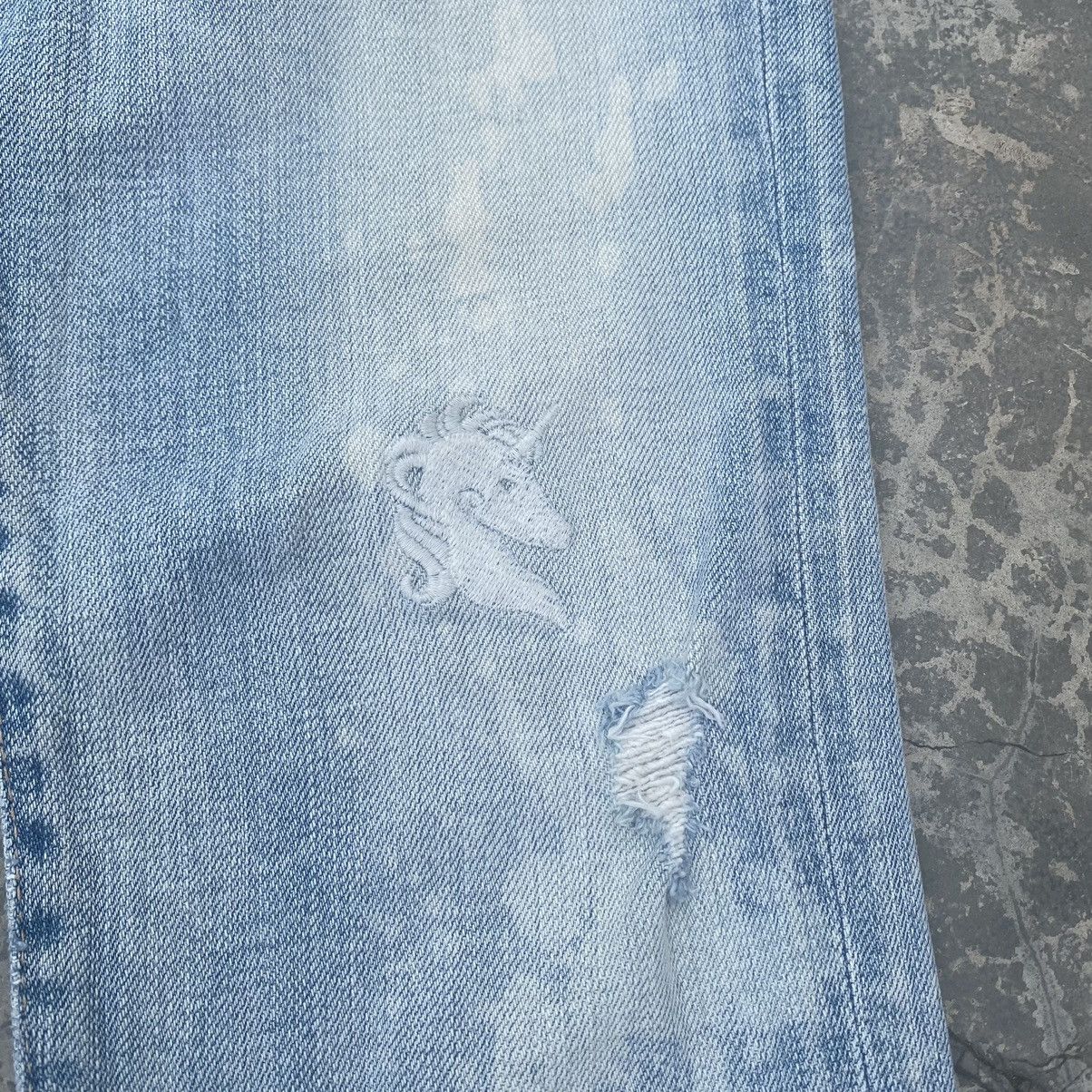 If Six Was Nine RNA Distressed Jeans Size US 31 - 6 Thumbnail