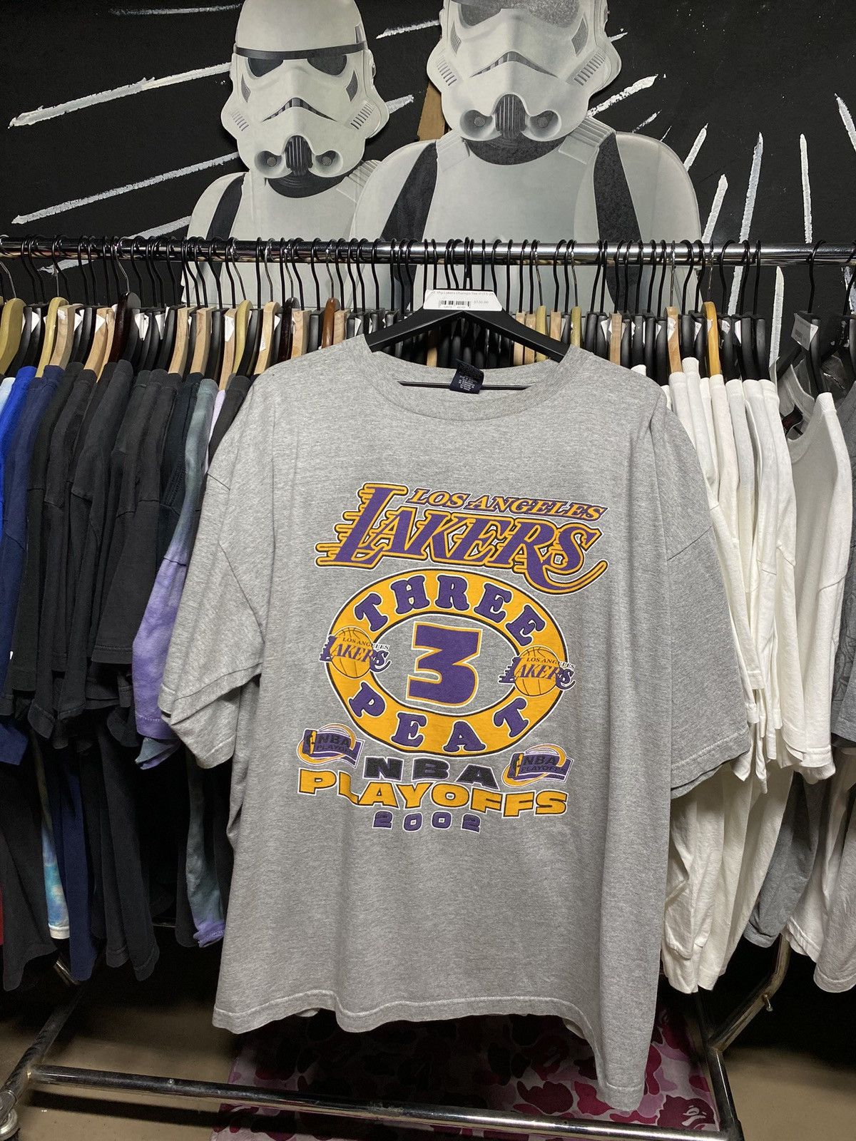 NBA Vintage 00’ Los Angeles Lakers 3 Peat Championship Shirt 2XL Size US XXL / EU 58 / 5 - 5 Thumbnail