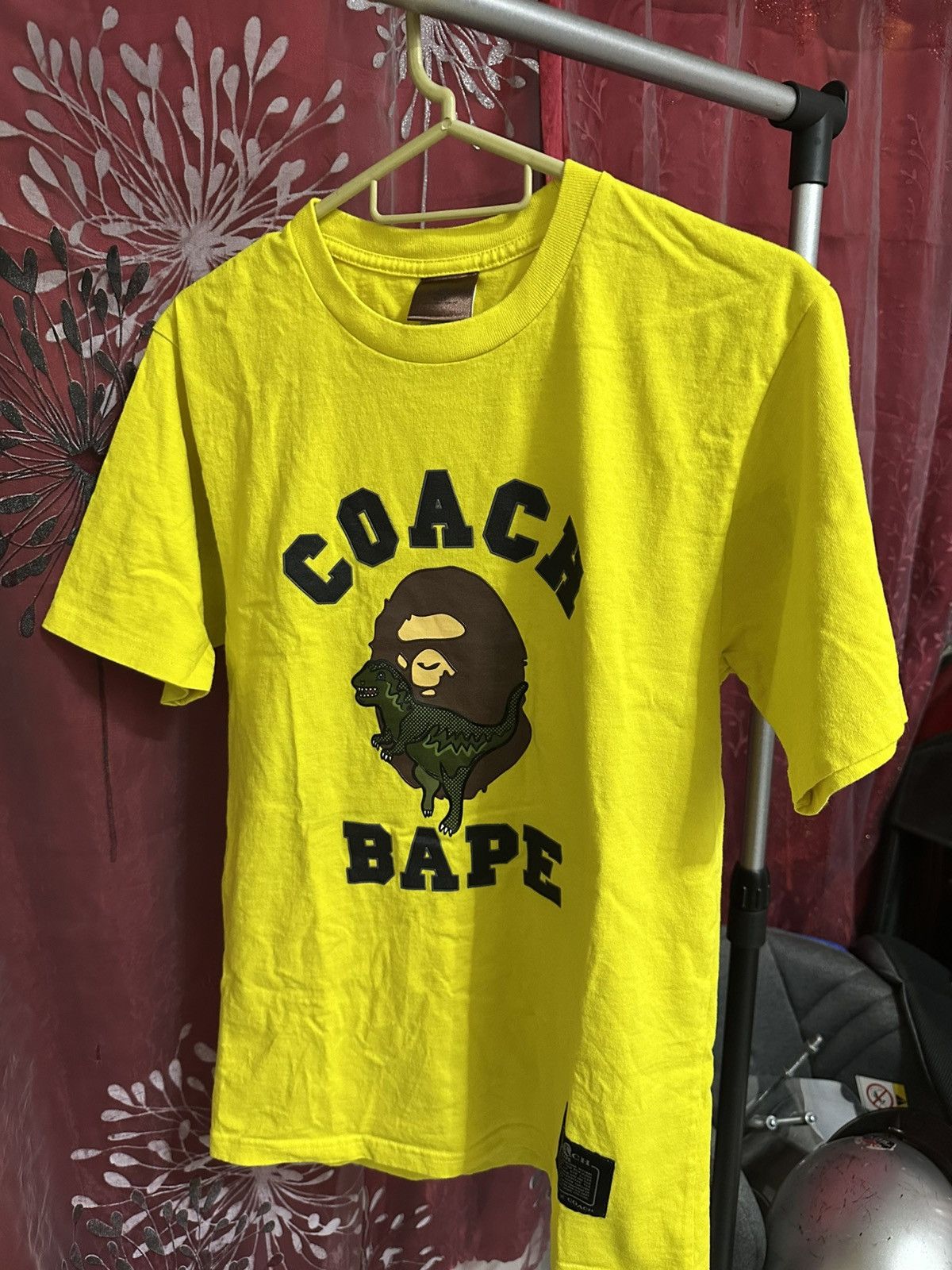 Bape × Coach bape x coach tee Size US S / EU 44-46 / 1 - 1 Thumbnail