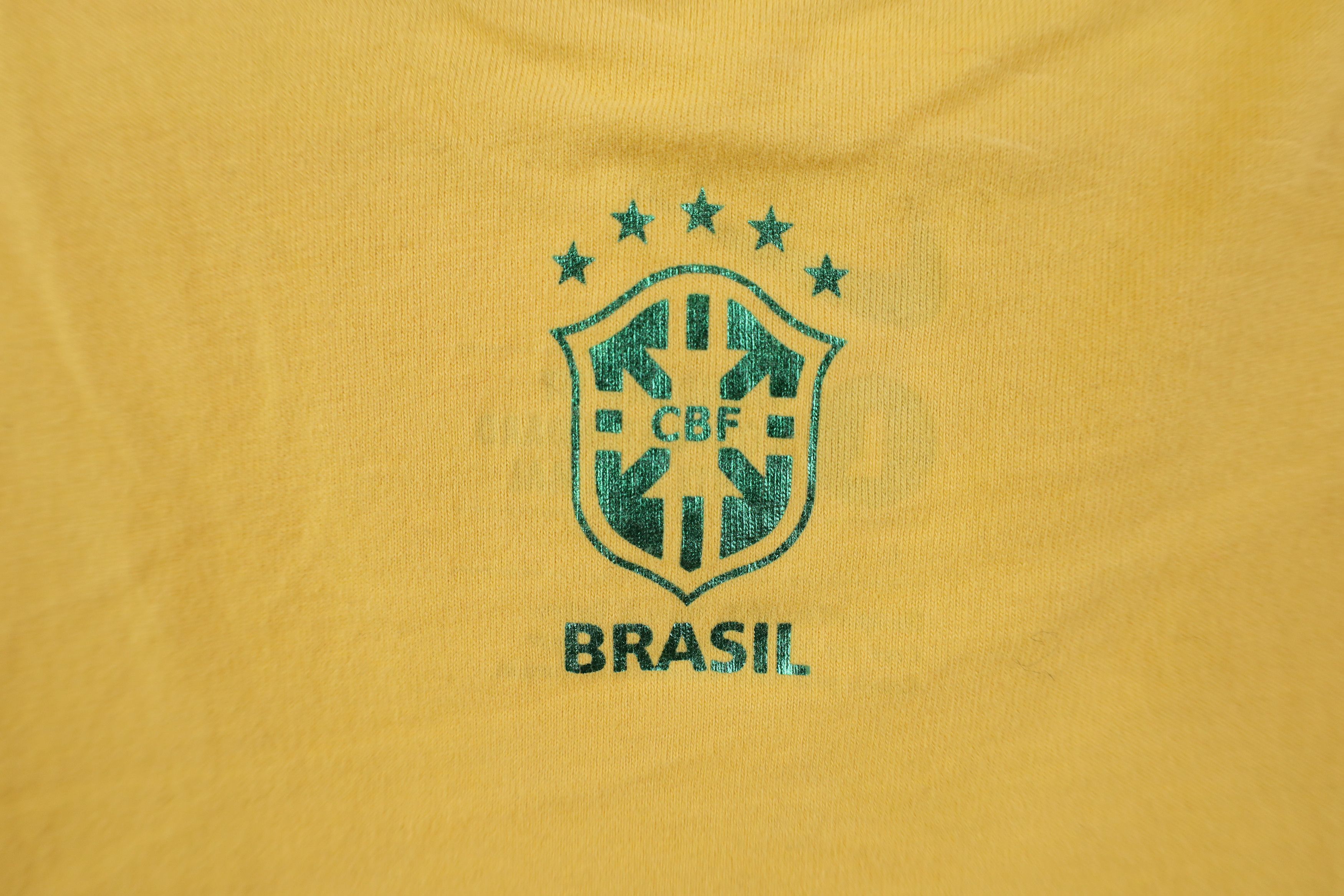 Nike Nike Metallic Foil Brasil Brazil World Cup Soccer T-Shirt Size US L / EU 52-54 / 3 - 11 Thumbnail