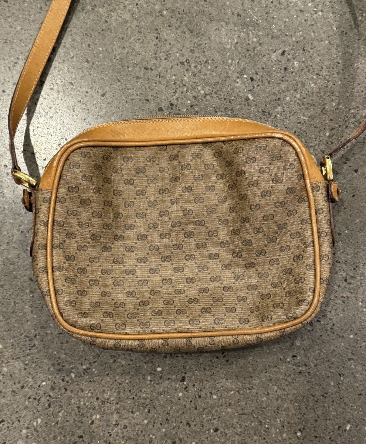 Gucci Gucci Monogram Leather Cross Body Bag Size ONE SIZE - 5 Thumbnail